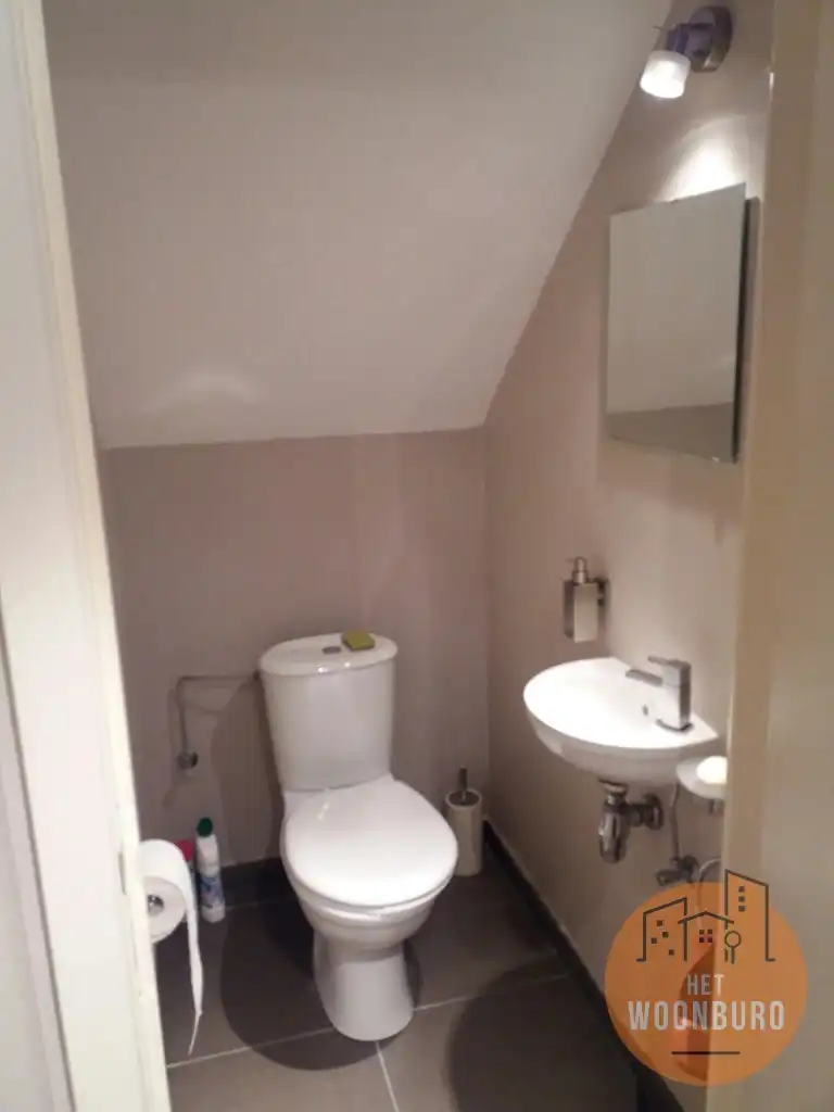 Duplex appartement met 2 slpks, dressing en autostaanplaats foto 8