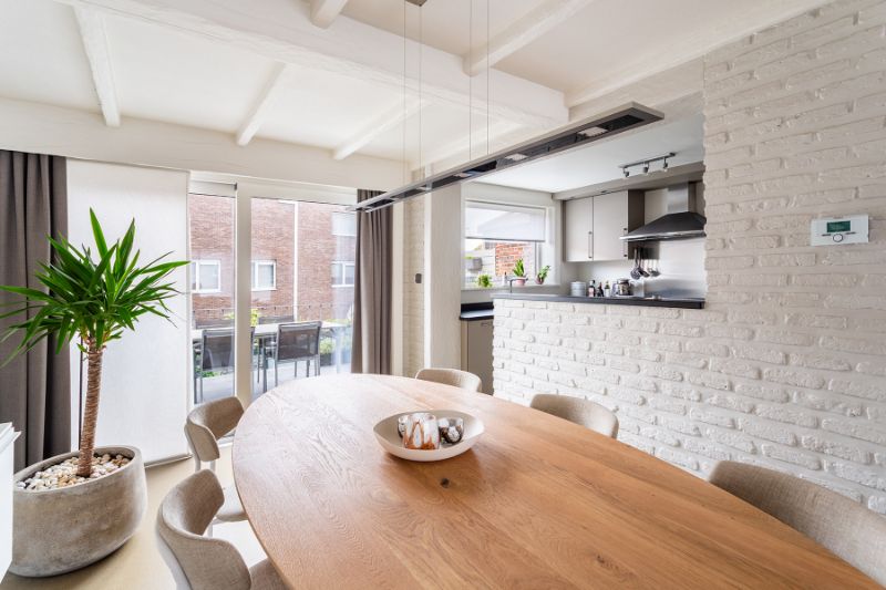 Instapklare woning, zee van ruimte, terras, P! foto 10