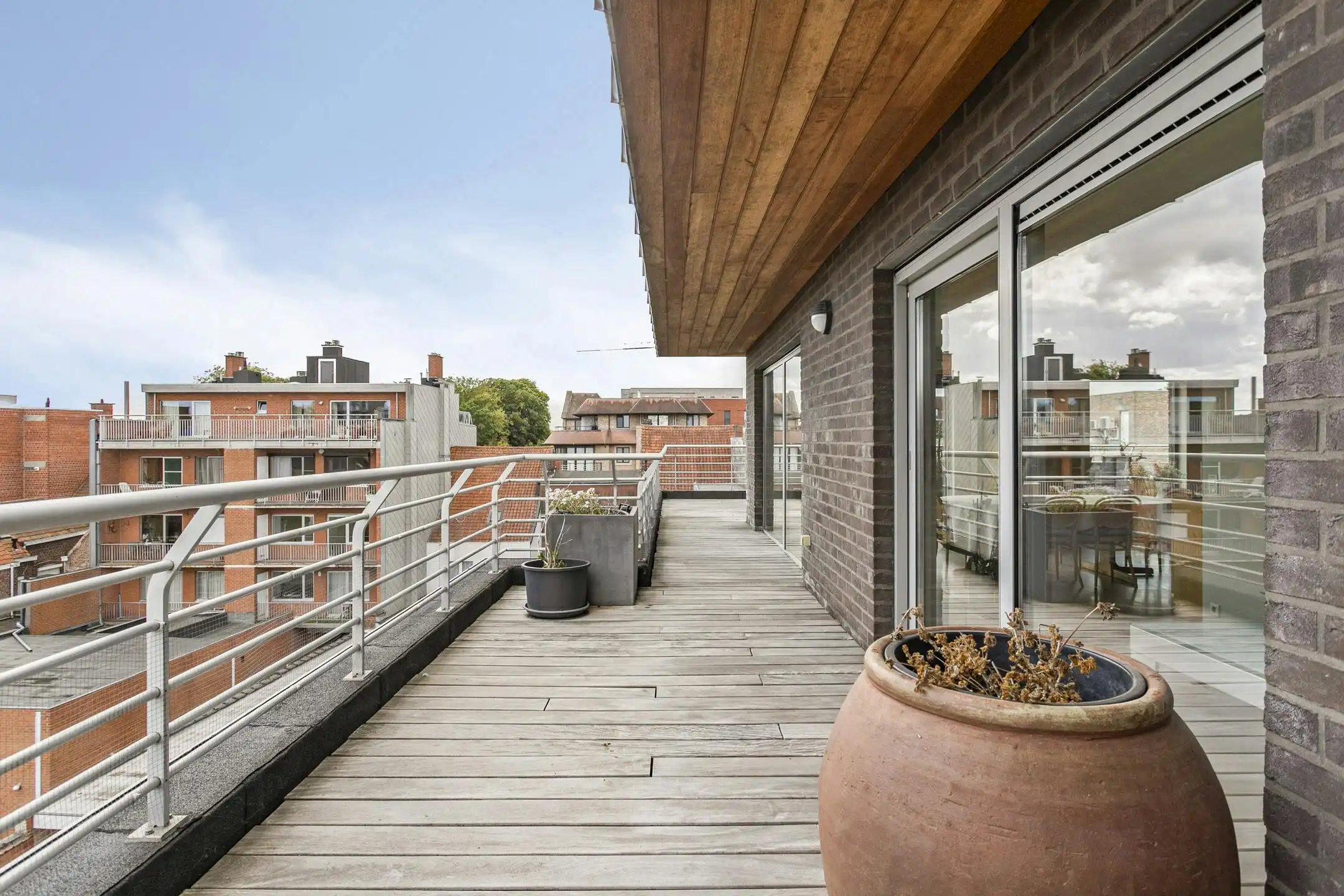 Magnifiek penthouse met panoramisch uitzicht in Roeselare foto 21