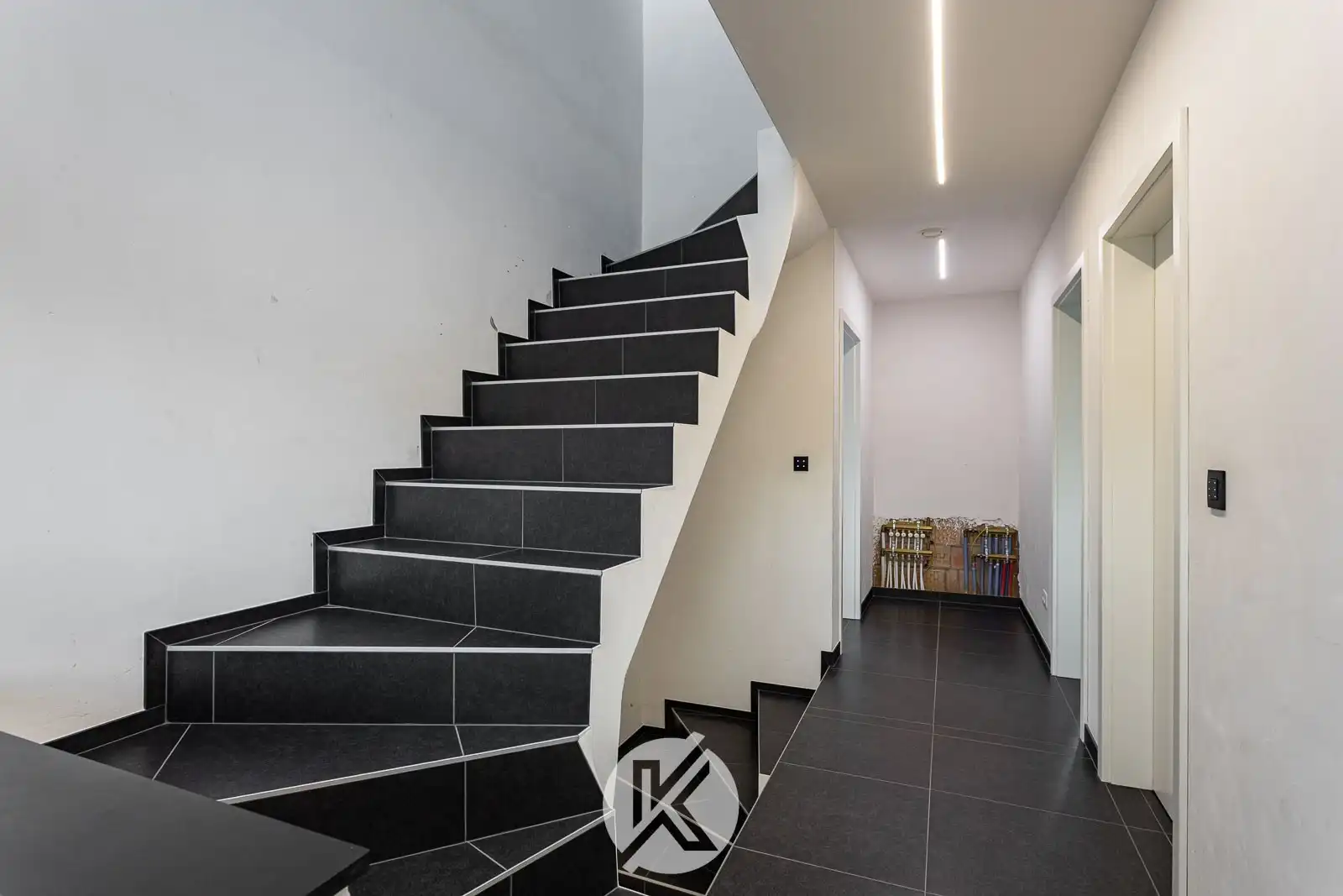 Moderne nieuwbouwwoning met hoogwaardige afwerking foto 13