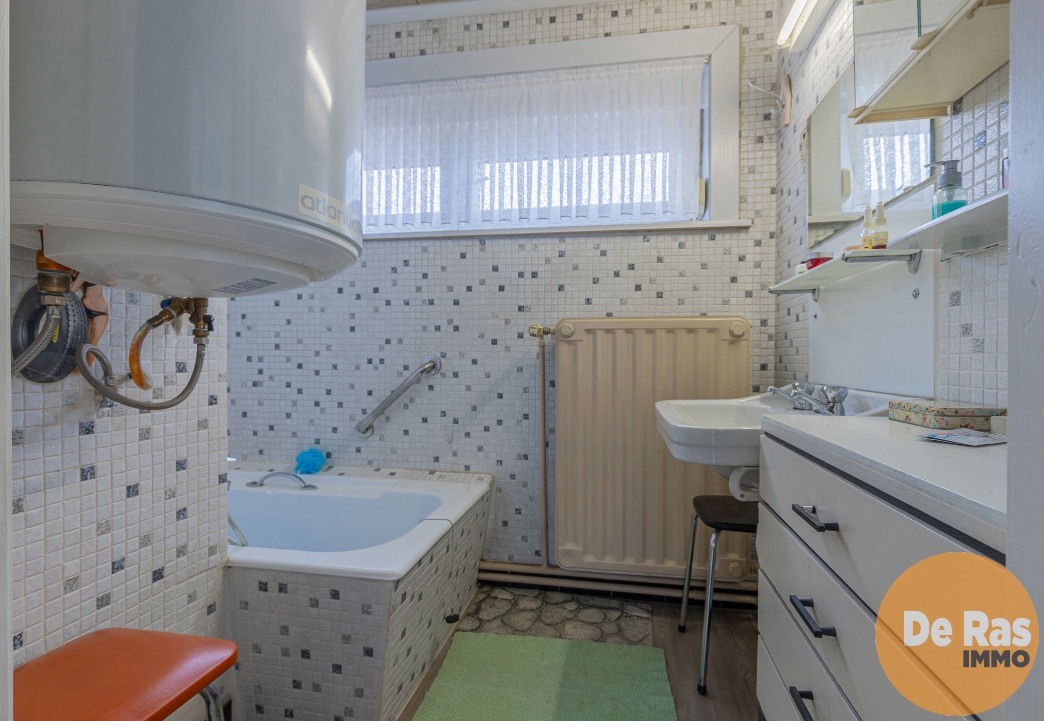 HERZELE - Verzorgde gezinswoning met 3 slpk, tuin en garage foto 17