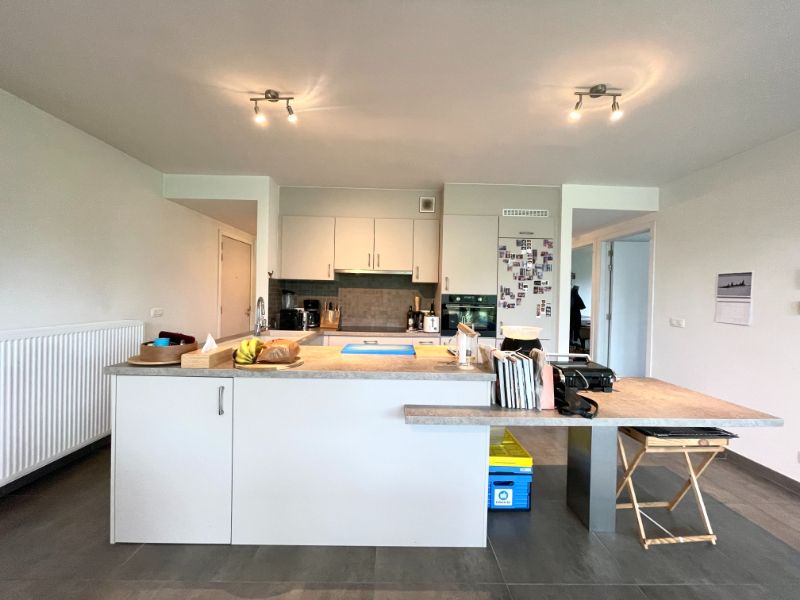 GELIJKVLOERSAPPARTEMENT IN MERELBEKE TE HUUR foto 5