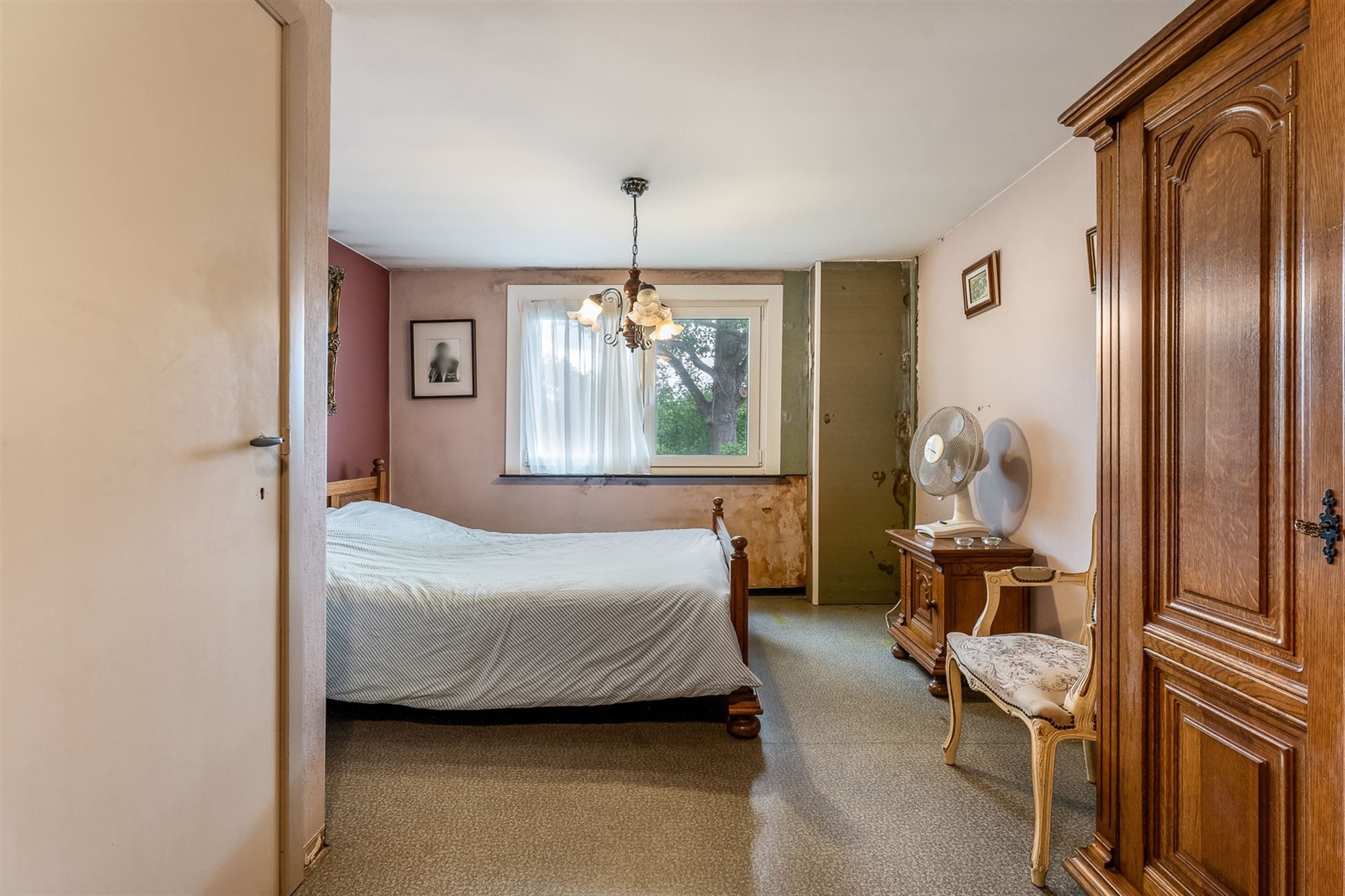 UNIEKE TE RENOVEREN KARAKTERVOLLE LANGGEVELHOEVE MET 2 HUISNUMMERS UITERST RUSTIG GELEGEN TE OOSTHAM foto 10