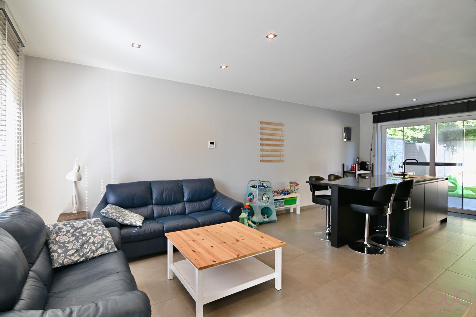 Moderne instapklare gezinswoning van 2021 met 4 slaapkamers in Sint-Truiden foto 4