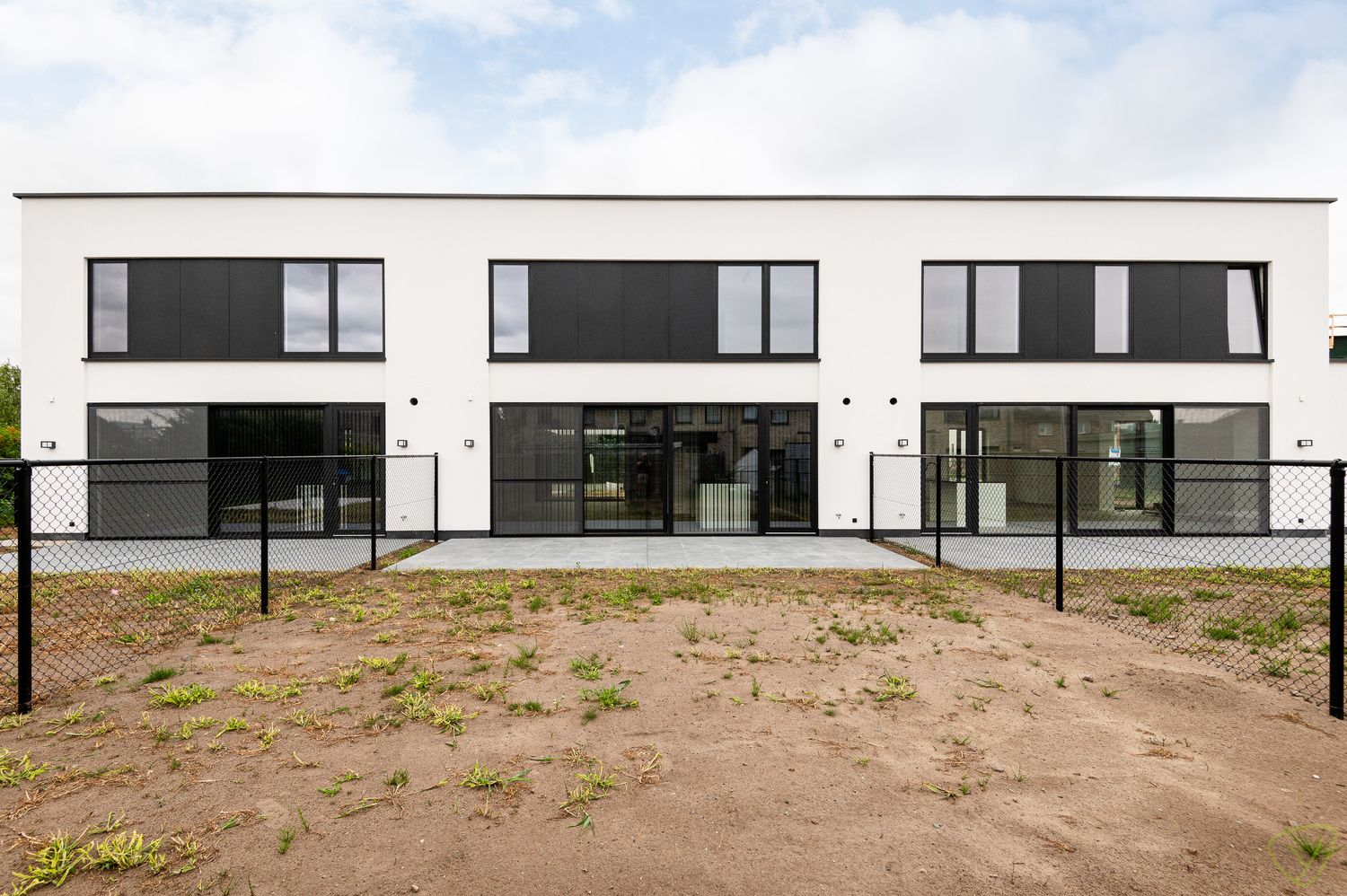 Prachtige nieuwbouwwoningen in een rustige verkaveling nabij het sportpark van Eeklo! foto 27