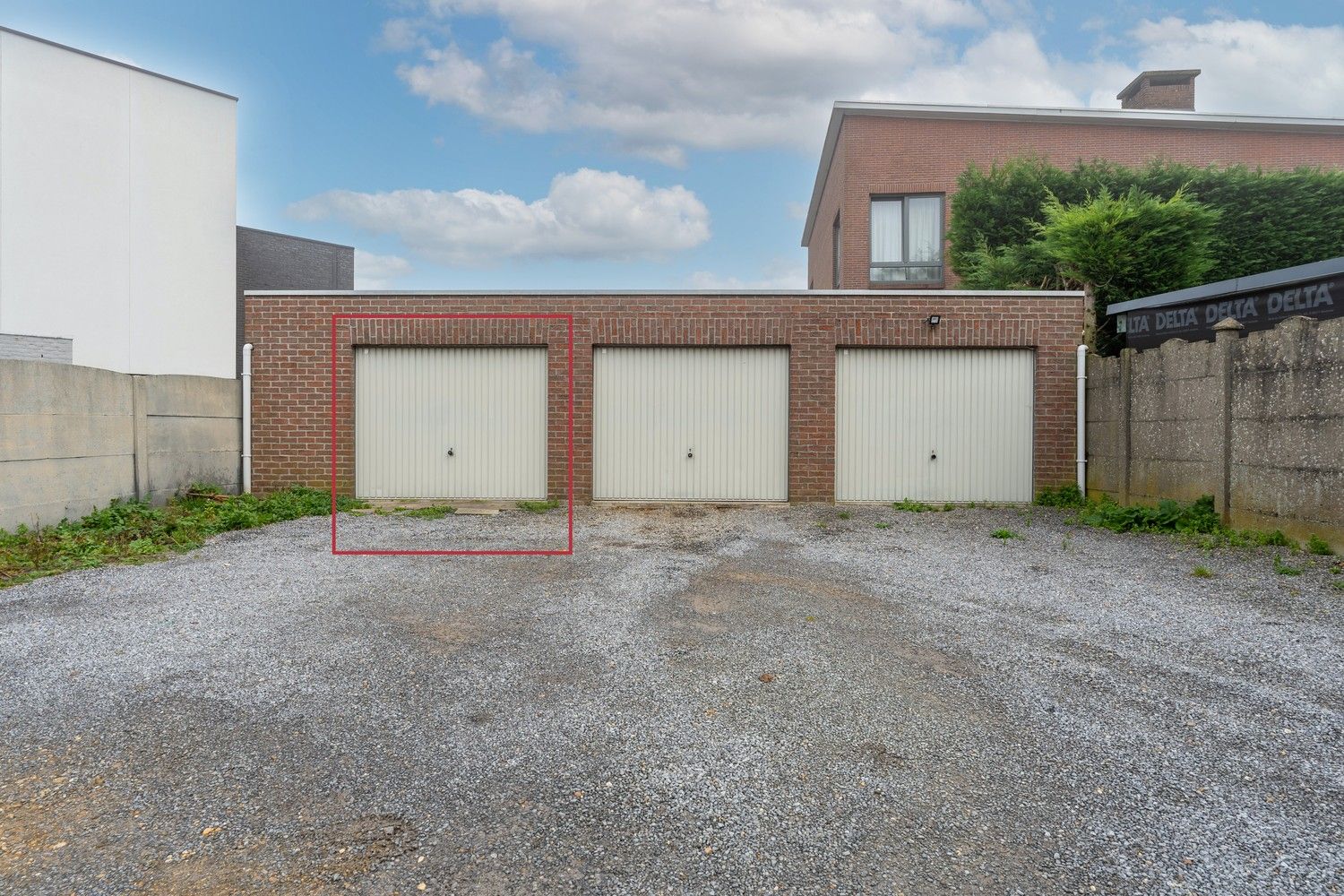 Ruim gelijkvloers appartement met 2 slaapkamers nabij het centrum van Bree. foto 17