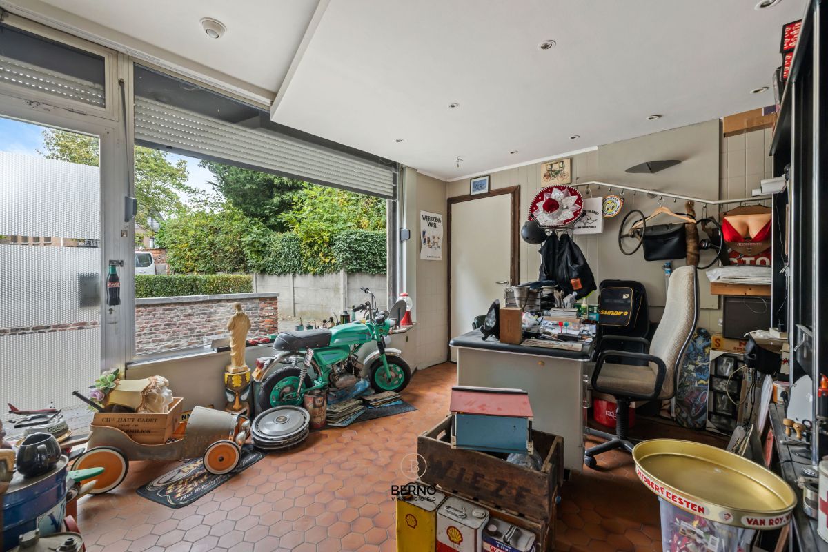 Rustig gelegen woning met 3 slaapkamers en ruime garage. foto 10