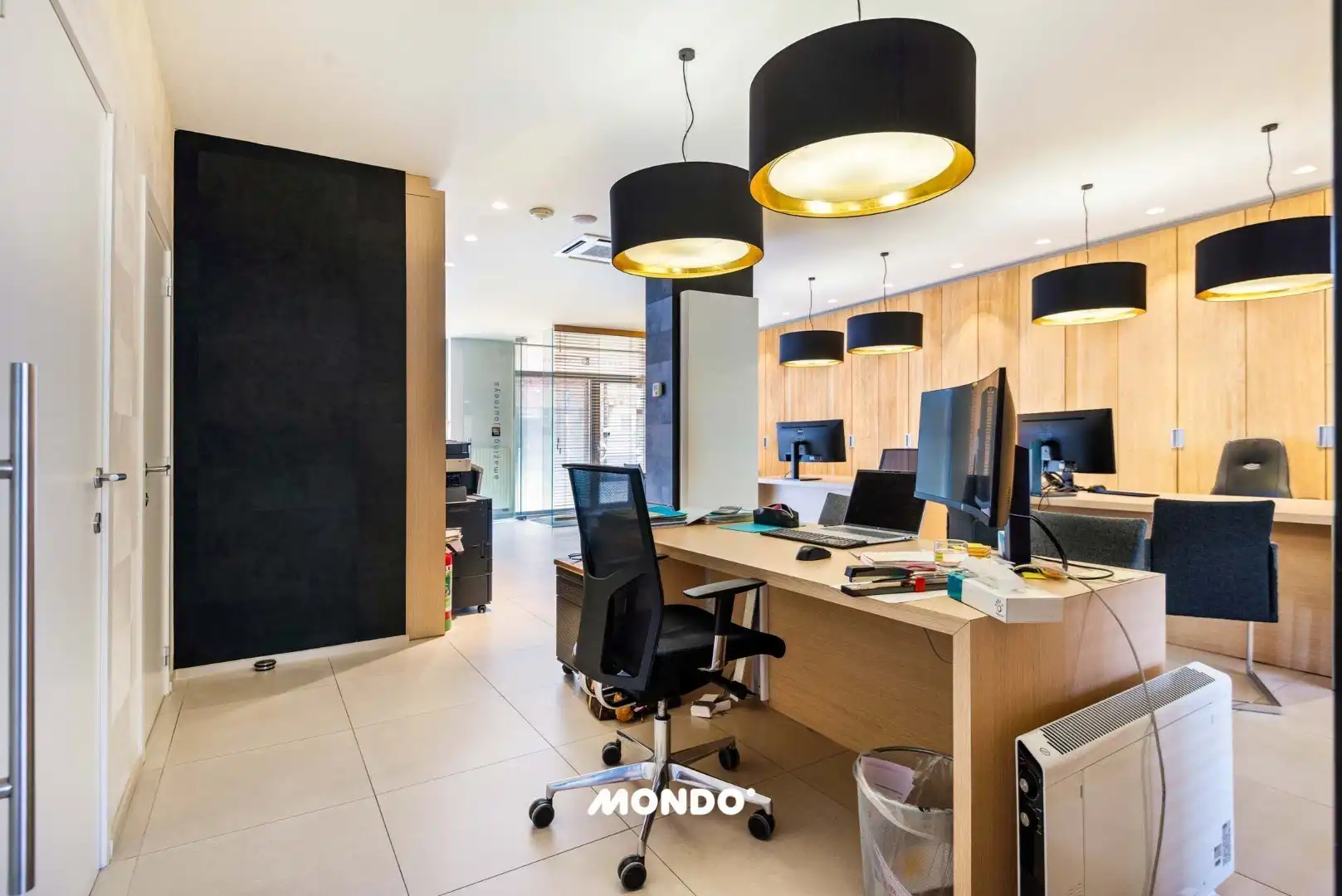 Strategisch gelegen comm. gelijkvloers (108 m²) te koop in centrum Wolvertem. foto 8