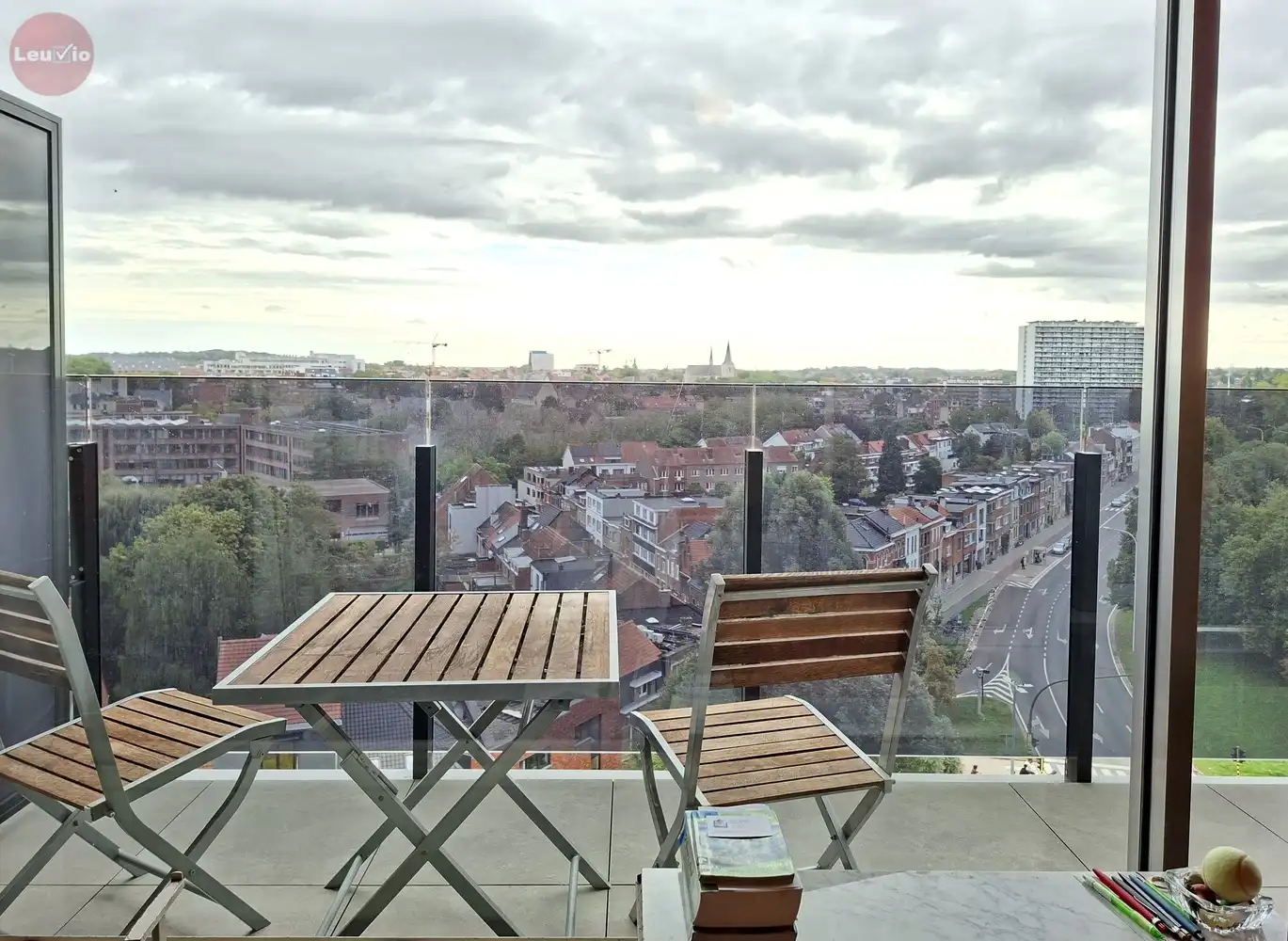 APPARTEMENT MET PANORAMISCH UITZICHT OVER LEUVEN EN 2 TERRASSEN foto 9