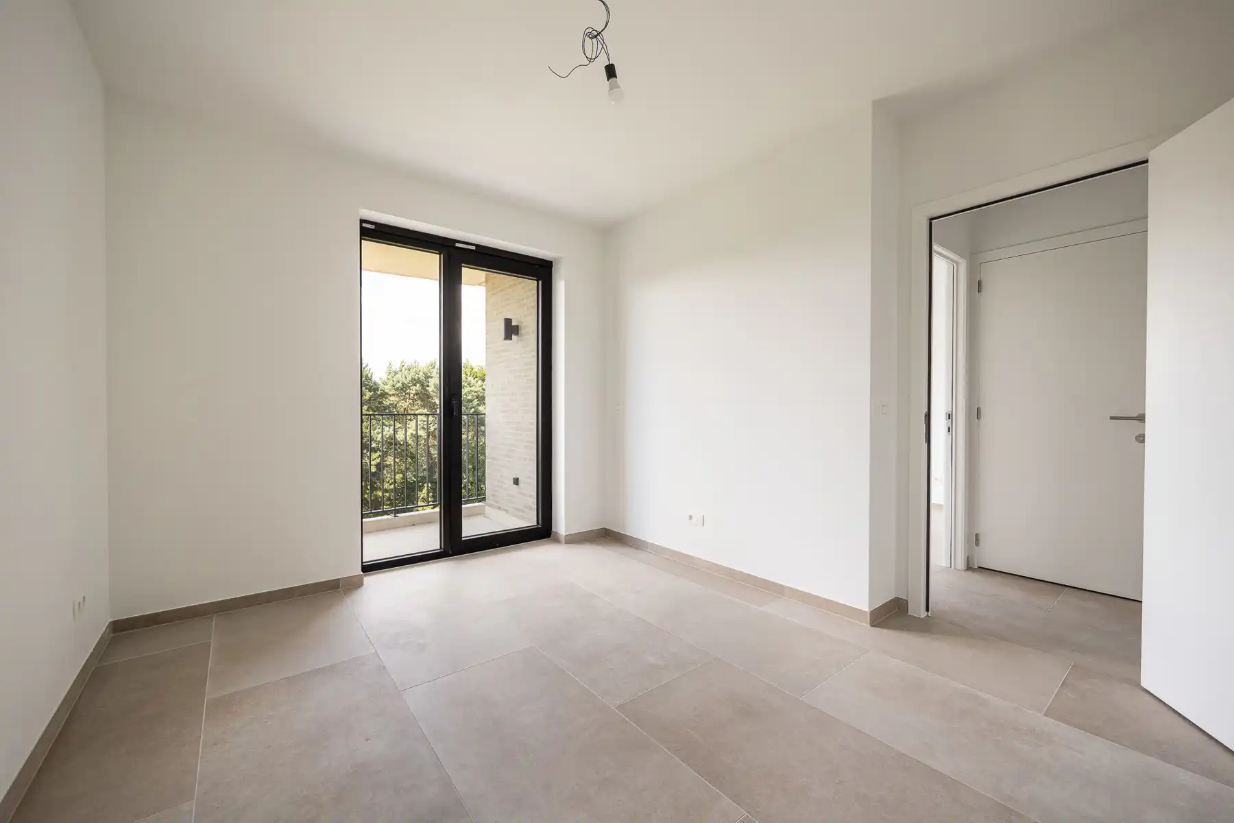 Prachtig nieuwbouwappartement op de 3de verdieping met ondergrondse autostaanplaats en berging. foto 12