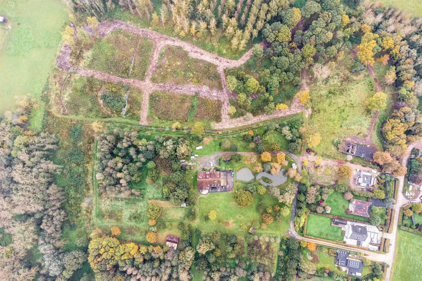 Bouwgrond met uitgestrekt parkgebied in Asse foto {{pictureIndex}}