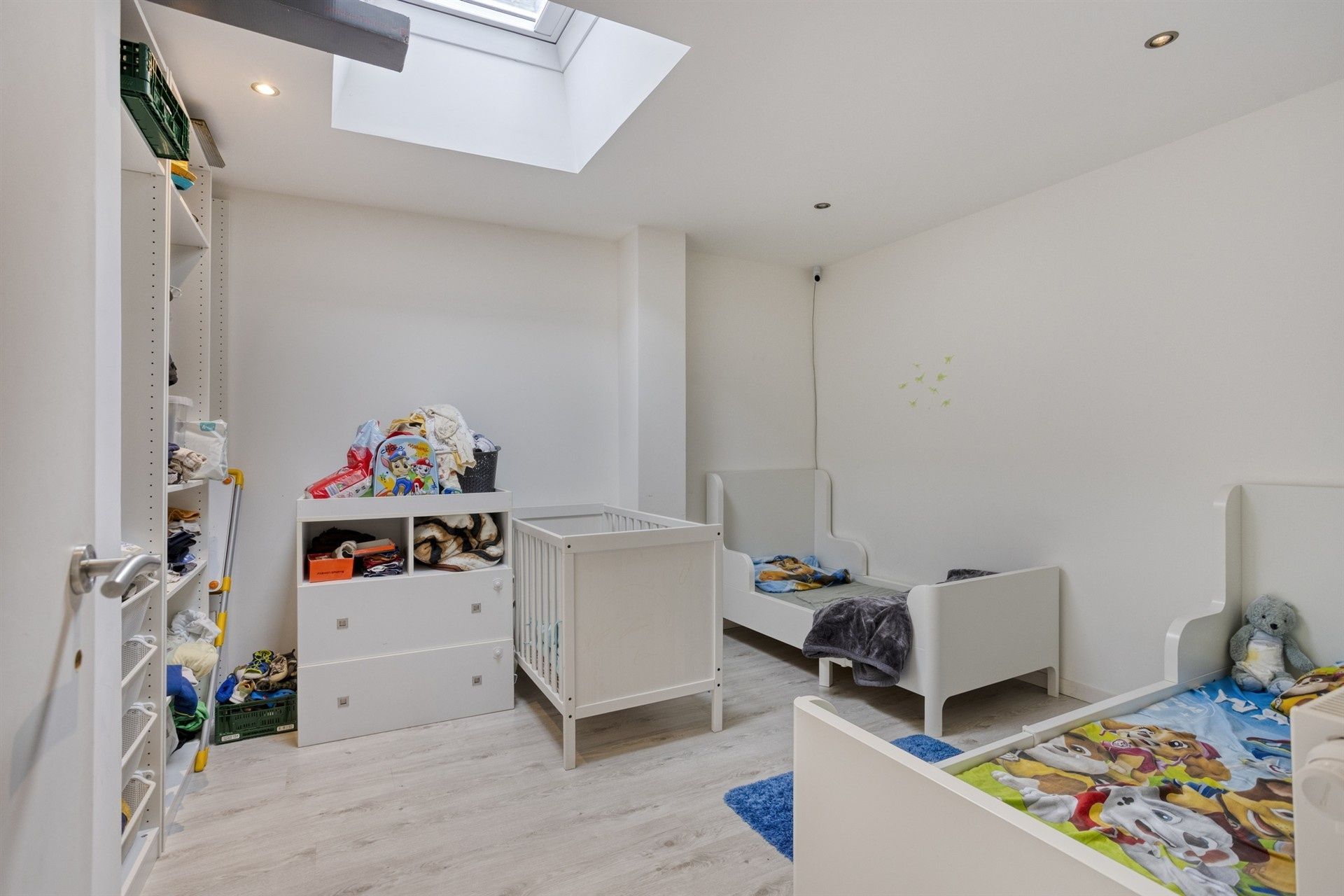 Woning met overvloed aan ruimte en potentieel foto 12