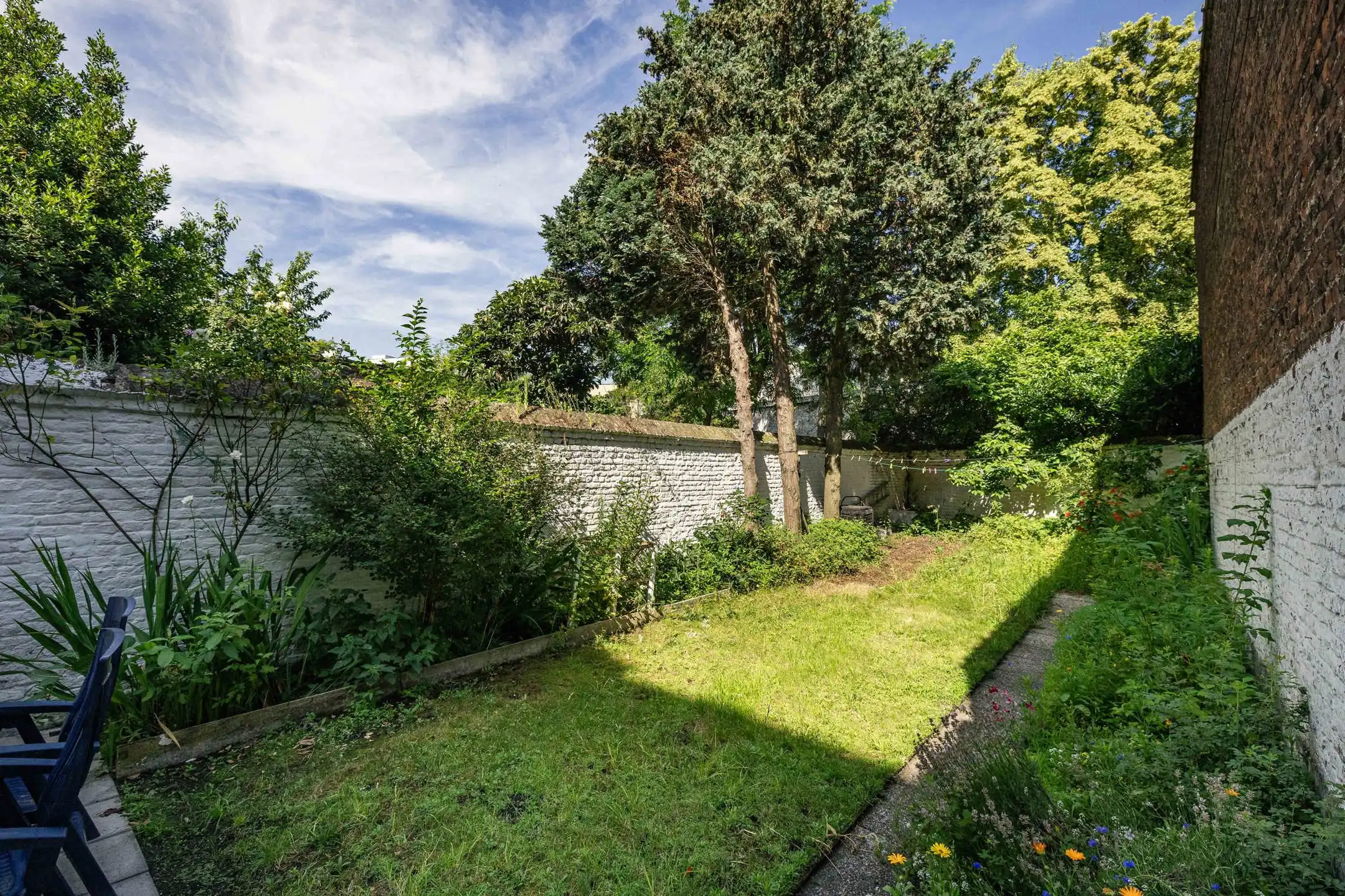 APPARTEMENTENGEBOUW MET 4 ERKENDE WOONEENHEDEN   foto 5