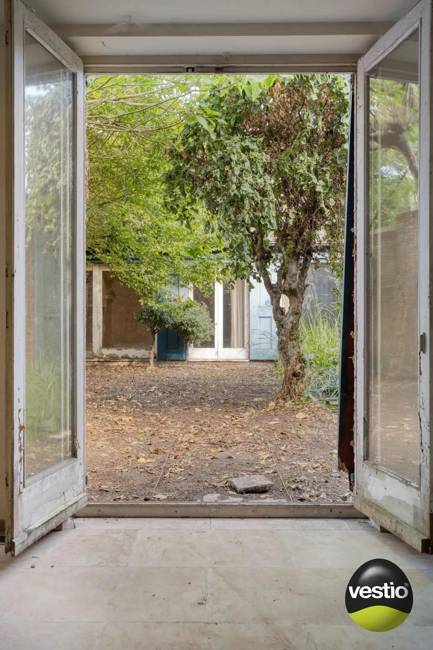 Stadsvilla met ziel – te renoveren parel in het hart van Herentals foto 9