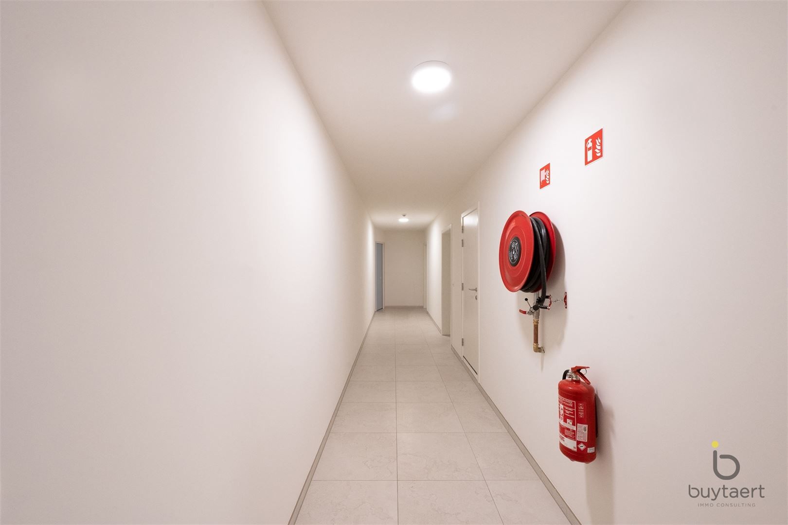 Gelijkvloers appartement met 1 Slaapkamer te Zoersel. foto 30