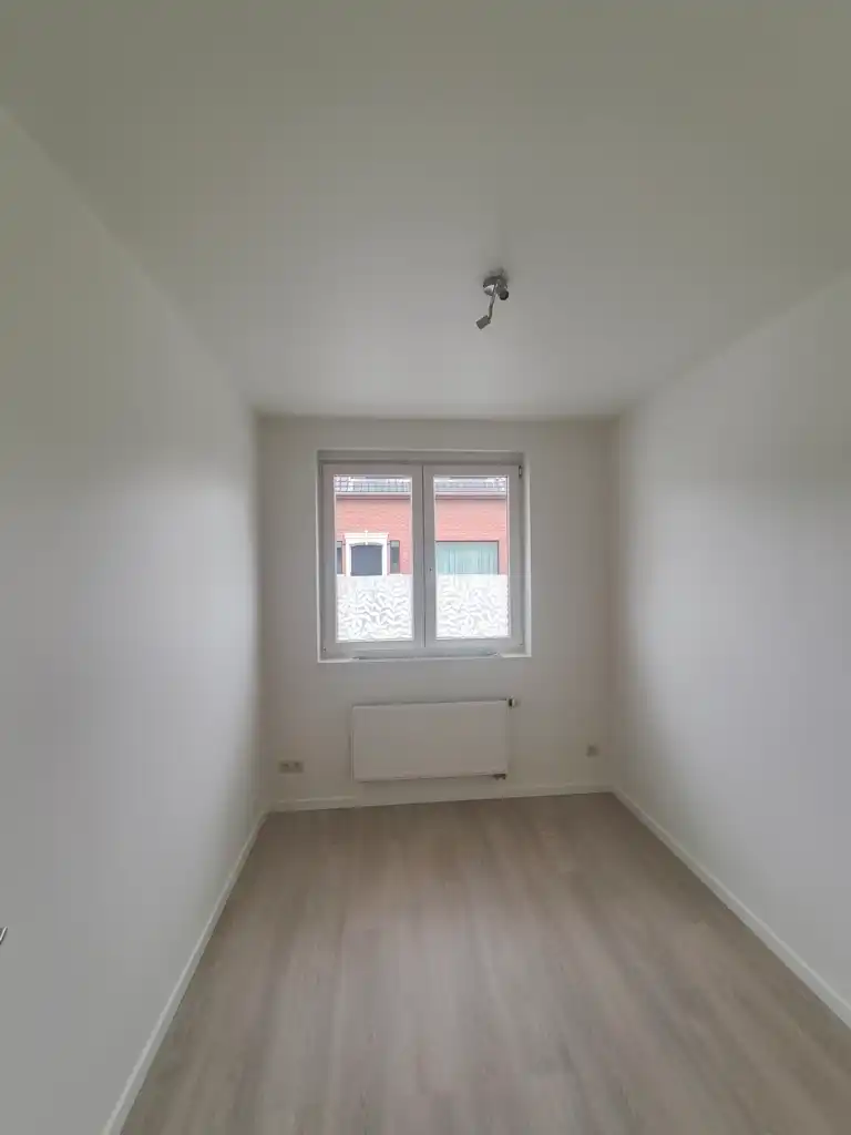 Appartement met 3 slaapkamers! foto 8