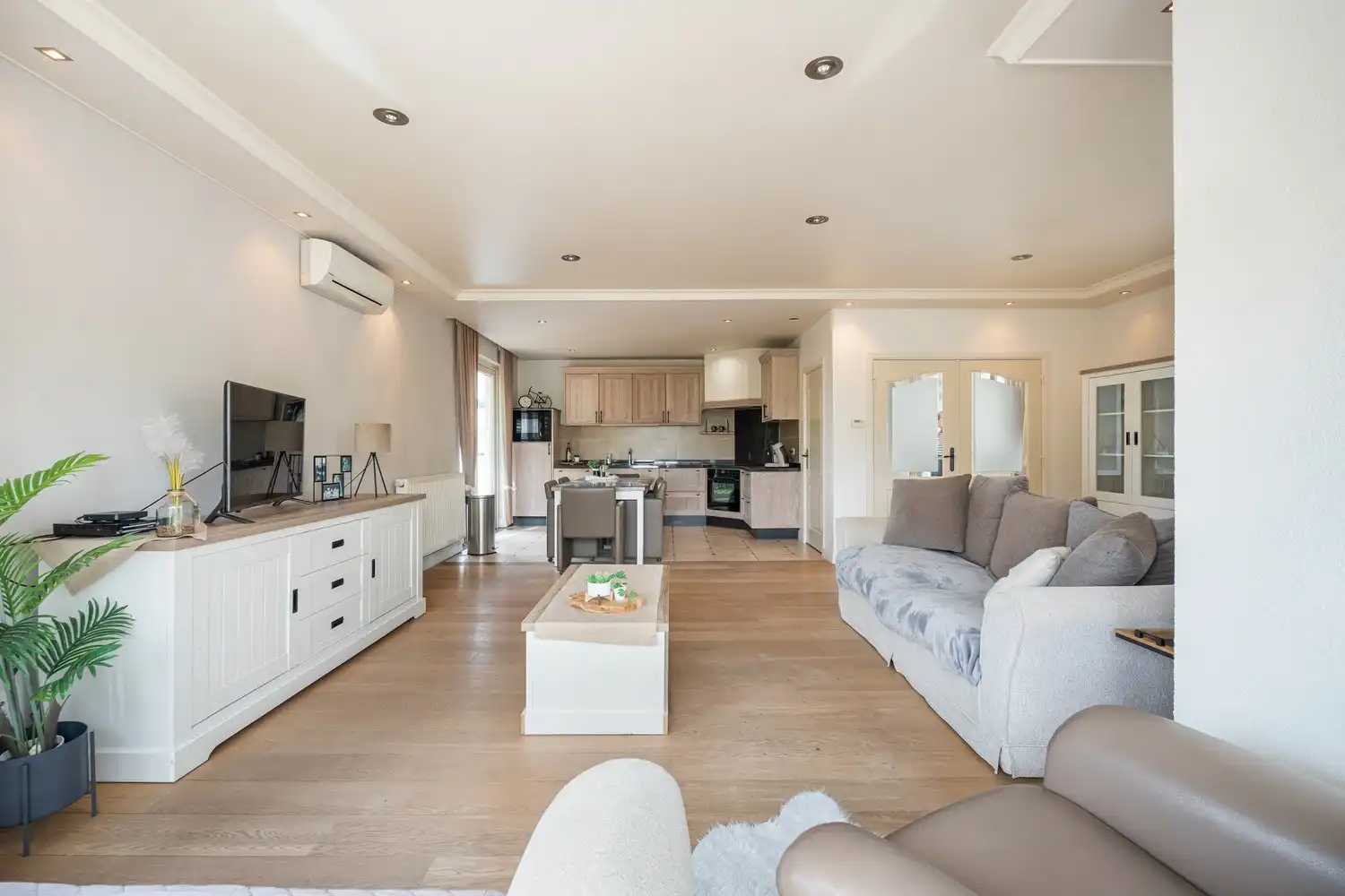 Ruimte, privacy en een landelijke wonen op één niveau. foto 6