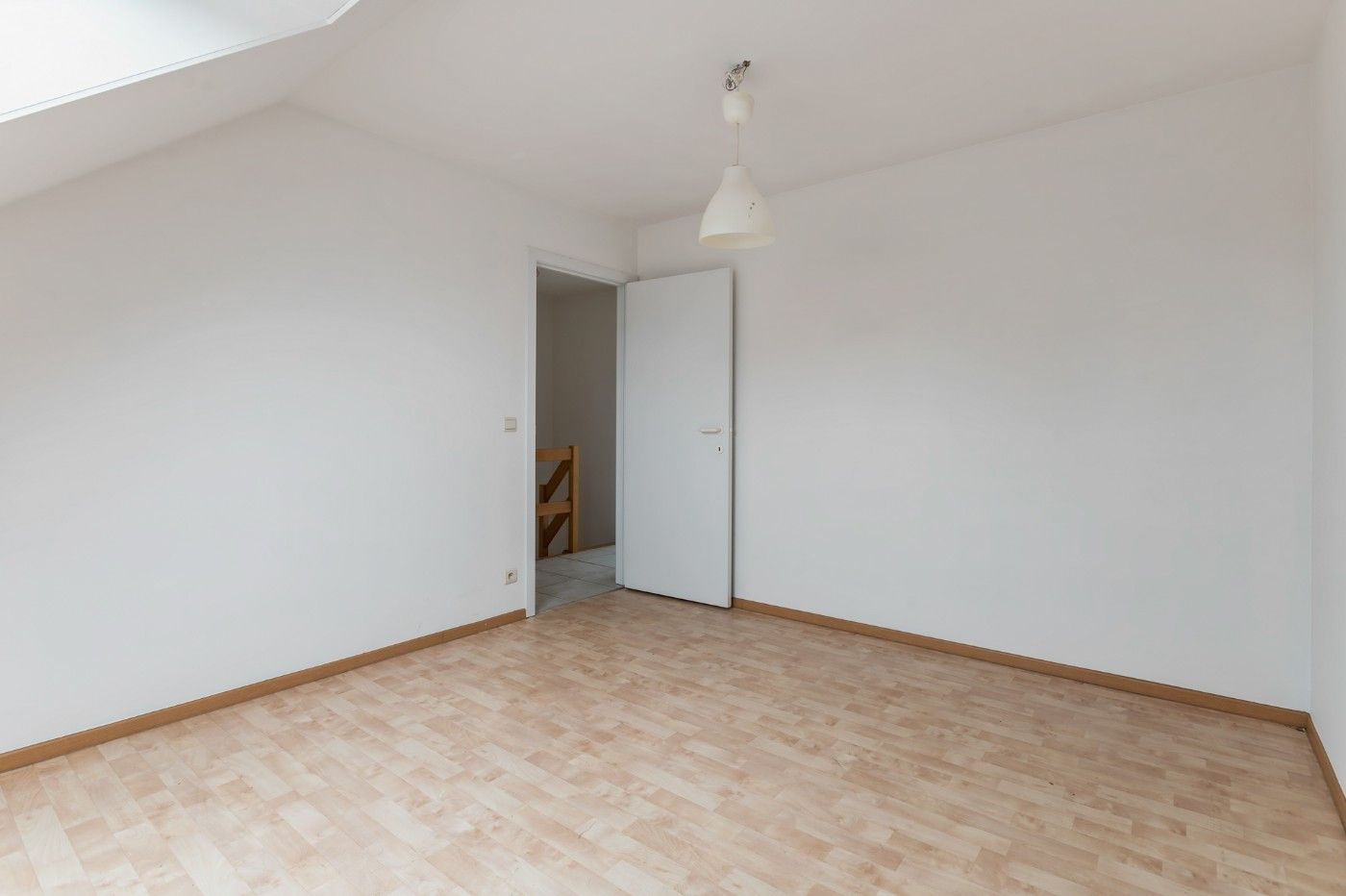 Ruime, instapklare woning met 3 à 4 slpk., inpandige garage en tuin foto 12