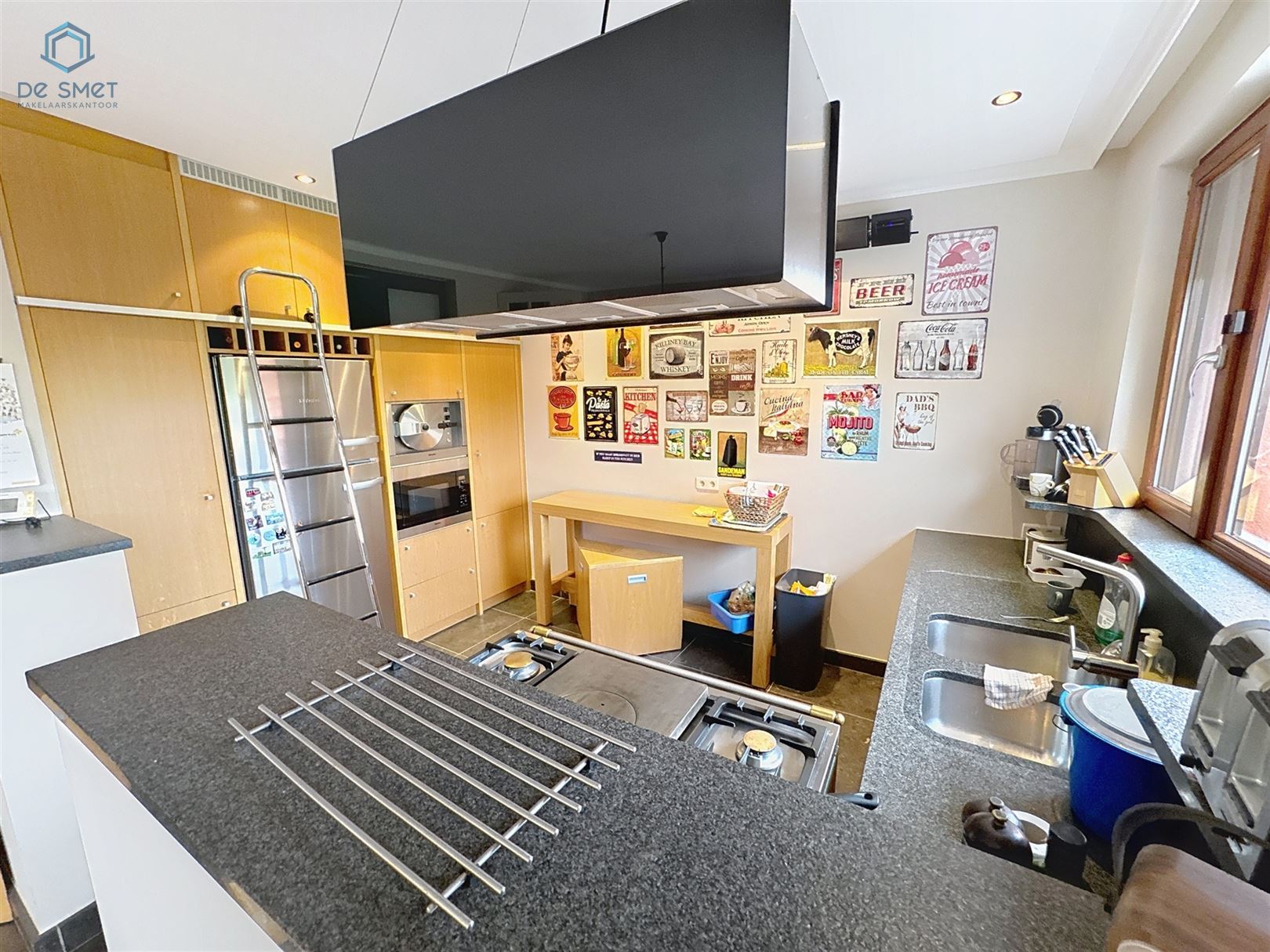 Luxe afgewerkte woning met 5 slaapkamers, lift en prachtig zicht op de jachthaven van Geraardsbergen foto 4