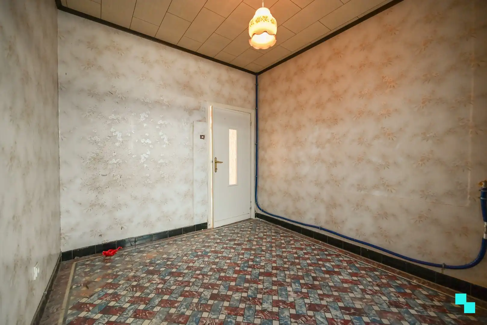 Te renoveren woonst landelijk gelegen tussen Izegem en Ardooie foto 14