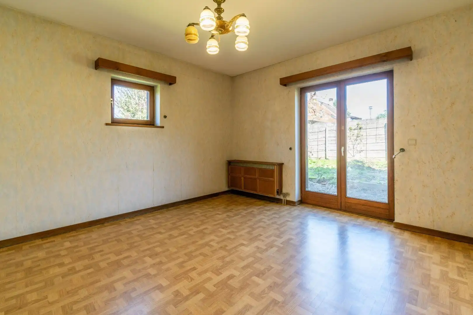 Een ruime (250m²) villa gelegen op woonerf!! foto 9