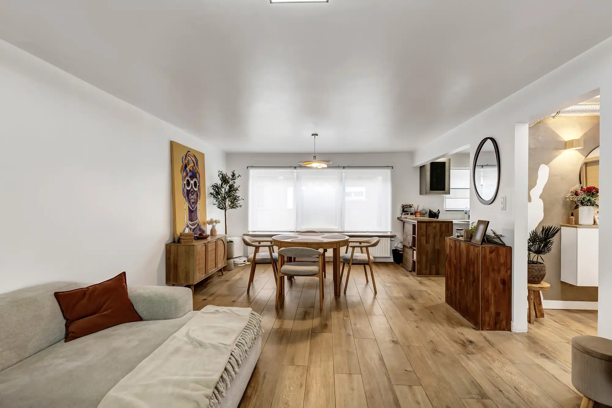 Instapklaar appartement met twee slaapkamers en garage foto 5