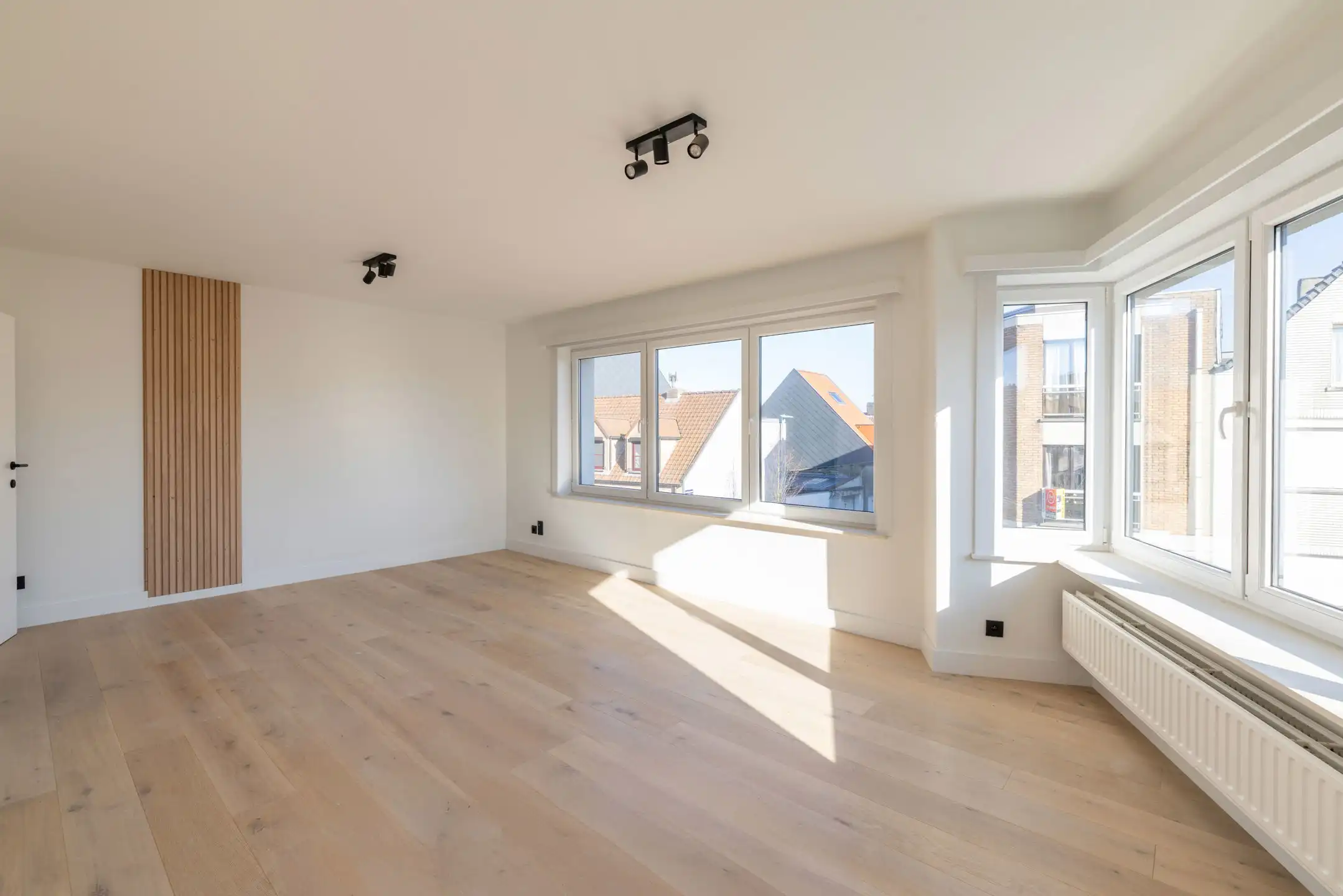 Gerenoveerd appartement met 2 slaapkamers te Knokke-Heist foto 3