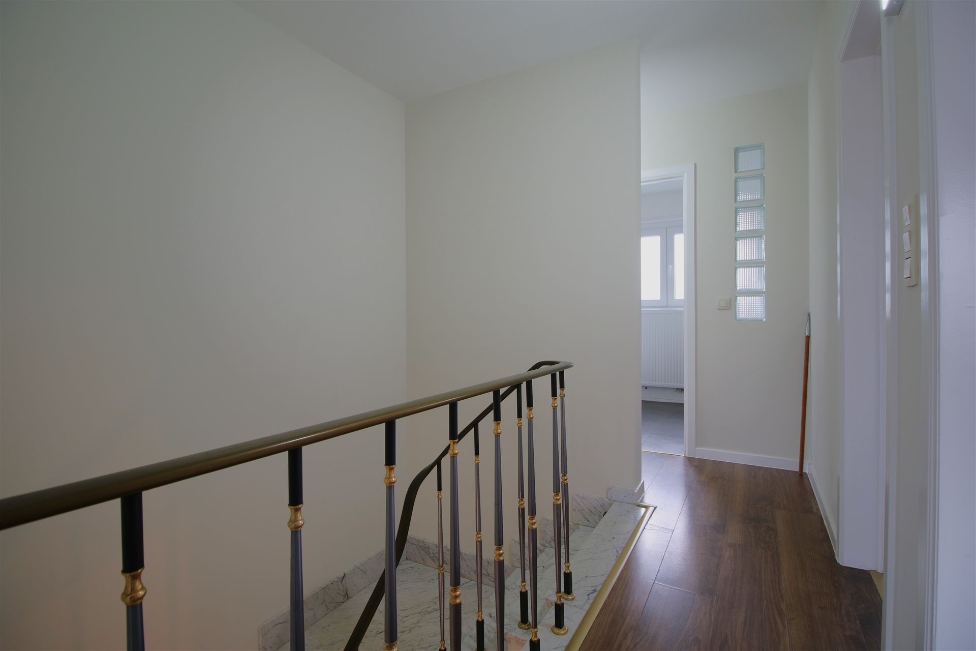 Ruime woning 4 slpk, garage en tuin foto 14