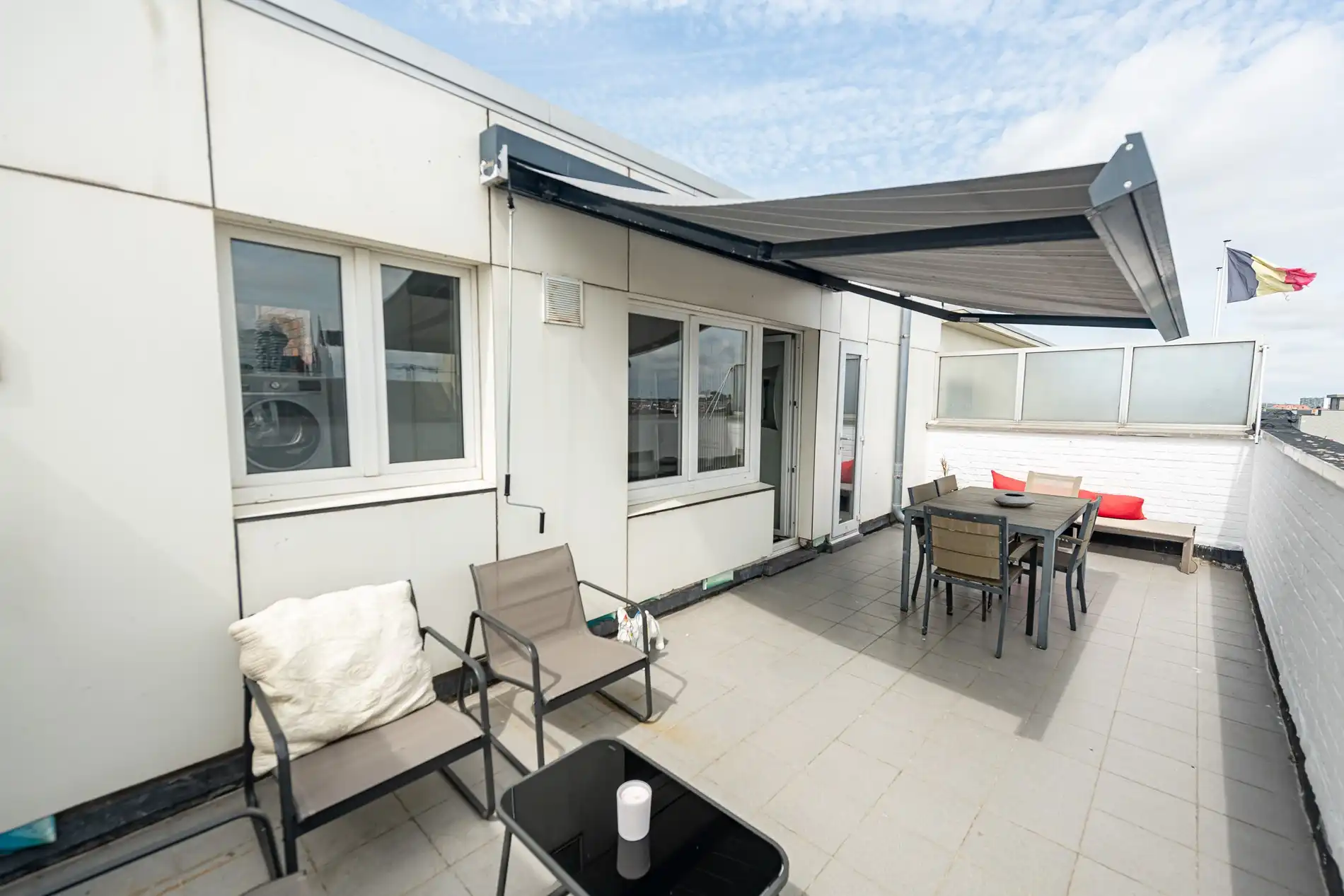 Penthouse met 1 slaapkamer en ruime terrassen foto 8