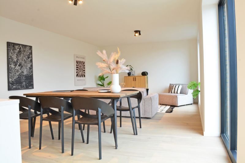 Te koop te Roeselare energiezuining nieuwbouwappartement met 2 slpks, terras, in het hartje van Roeselare foto 4