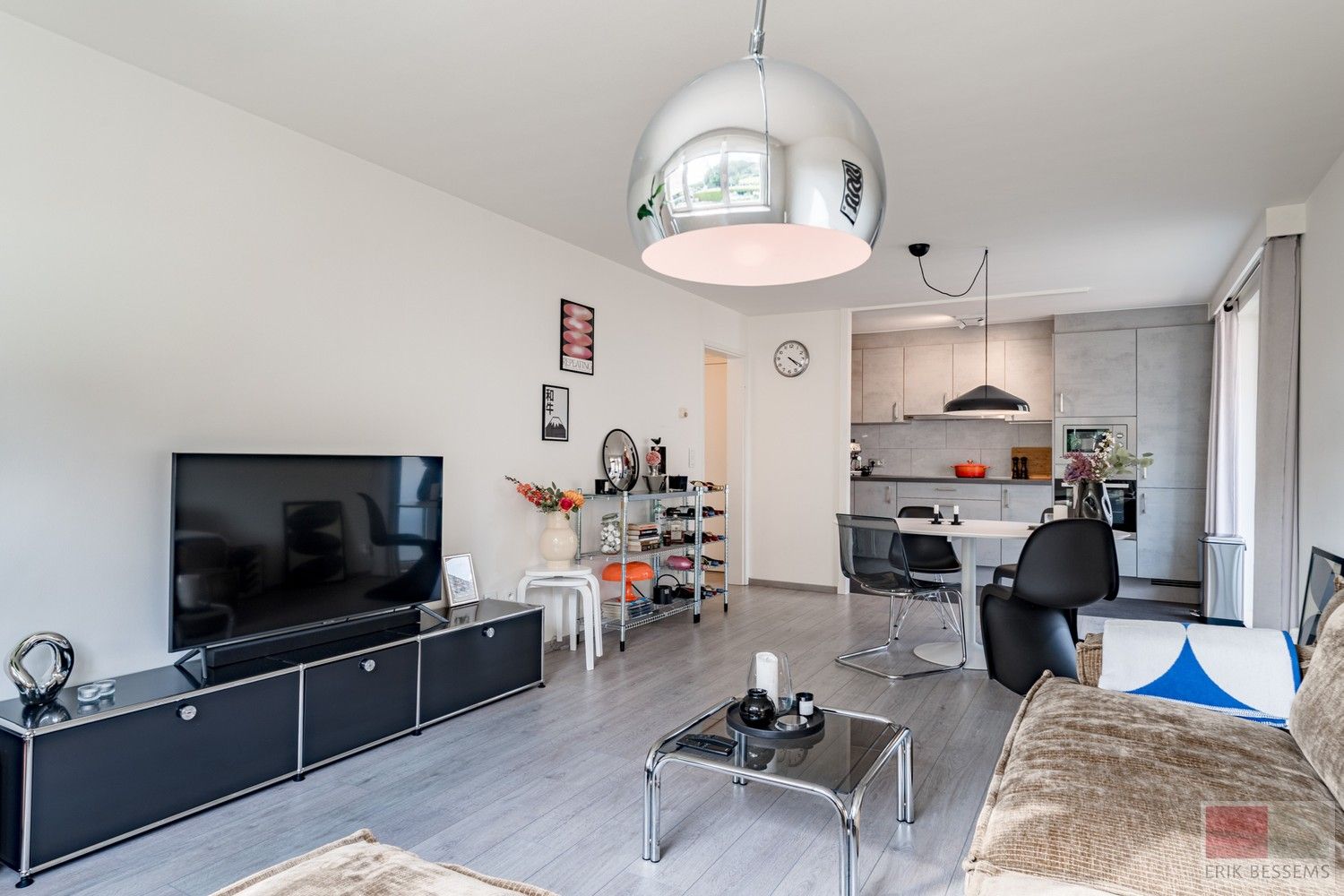 Recent gerenoveerd appartement (2019) met een bewoonbare oppervlakte van 73 m². foto 9