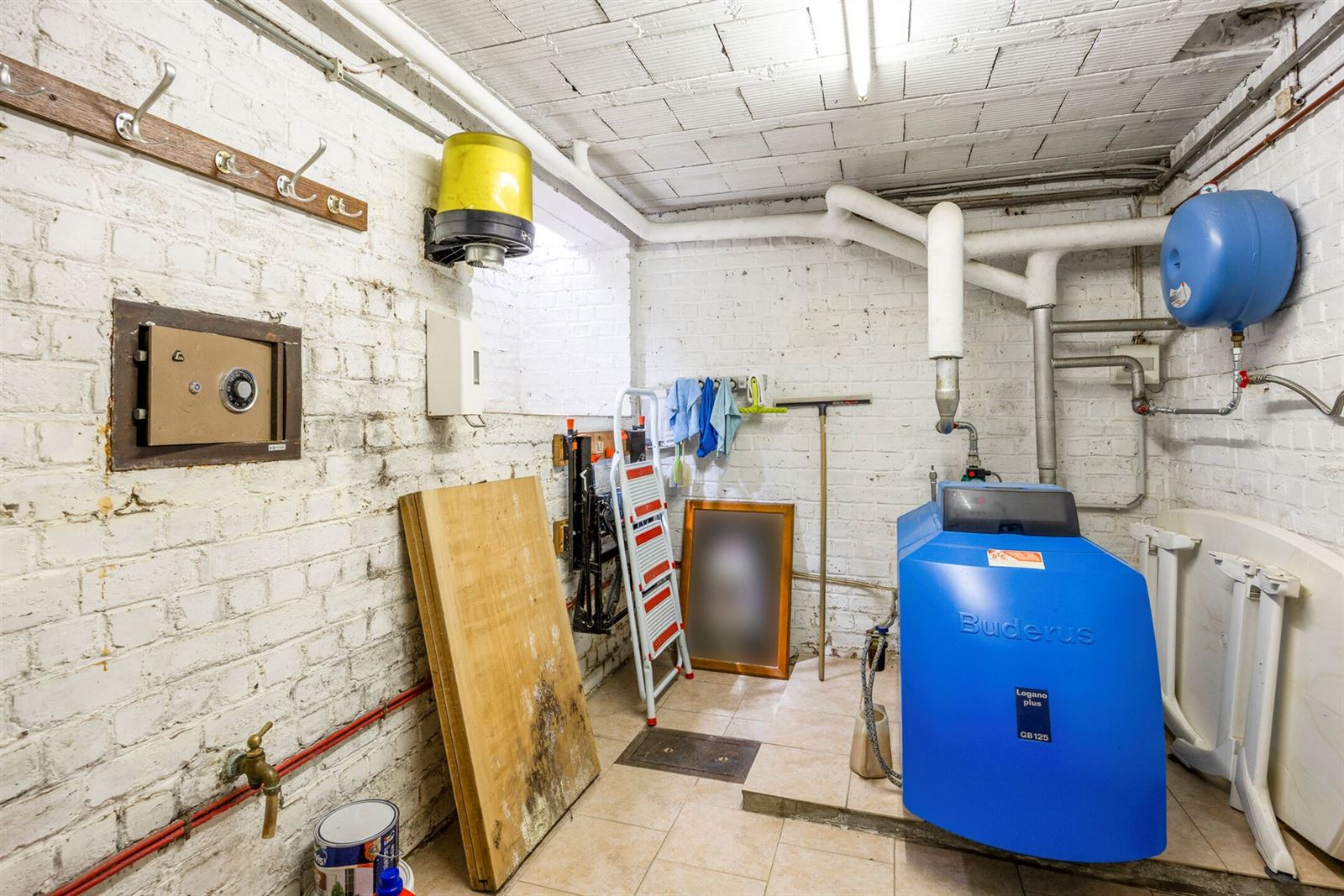 Ruime en zeer goed onderhouden 3-gevelwoning (EPC C) met garage foto 24