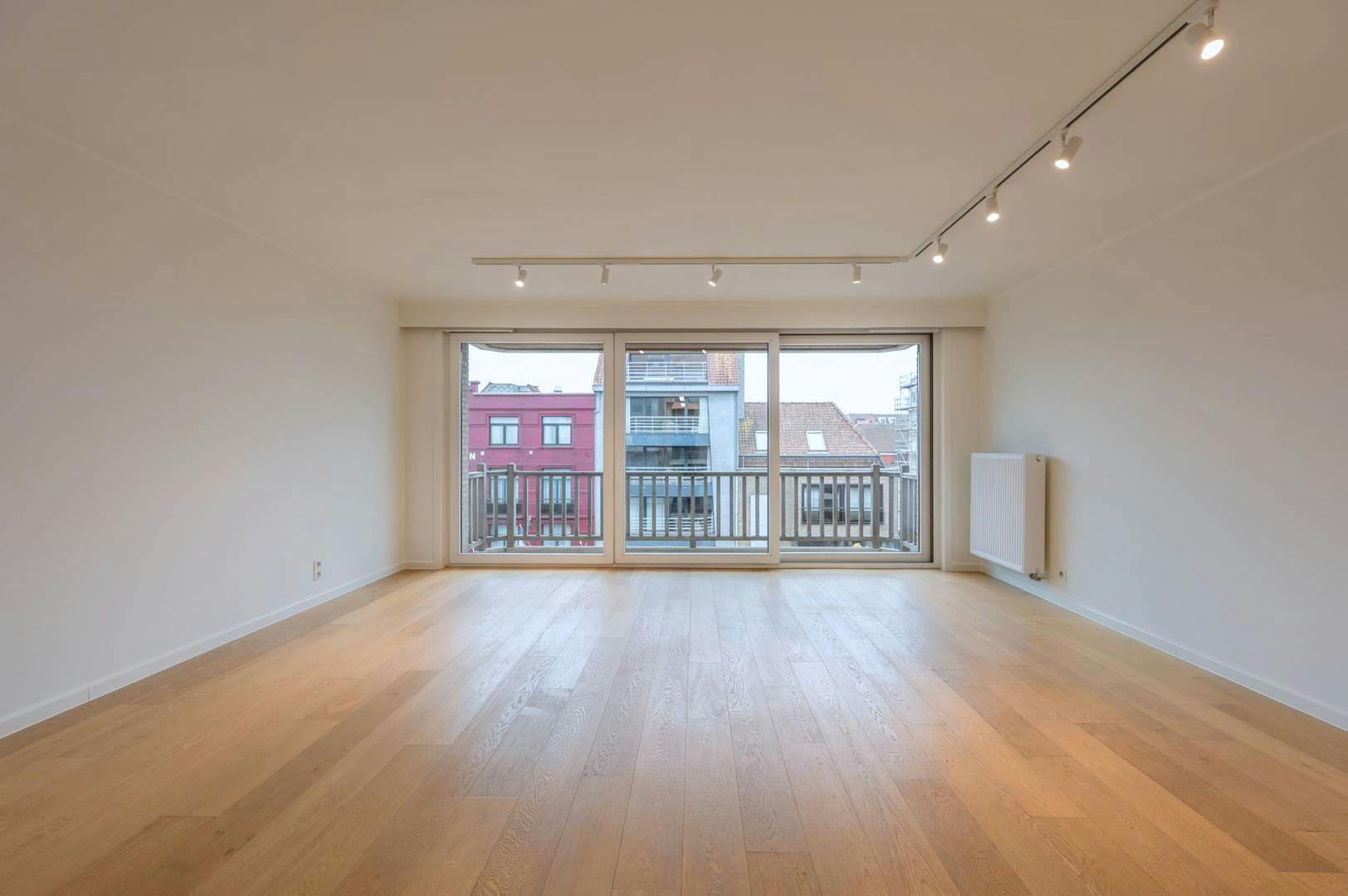 2 slaapkamer appartement met zonneterras te koop in Knokke foto 2