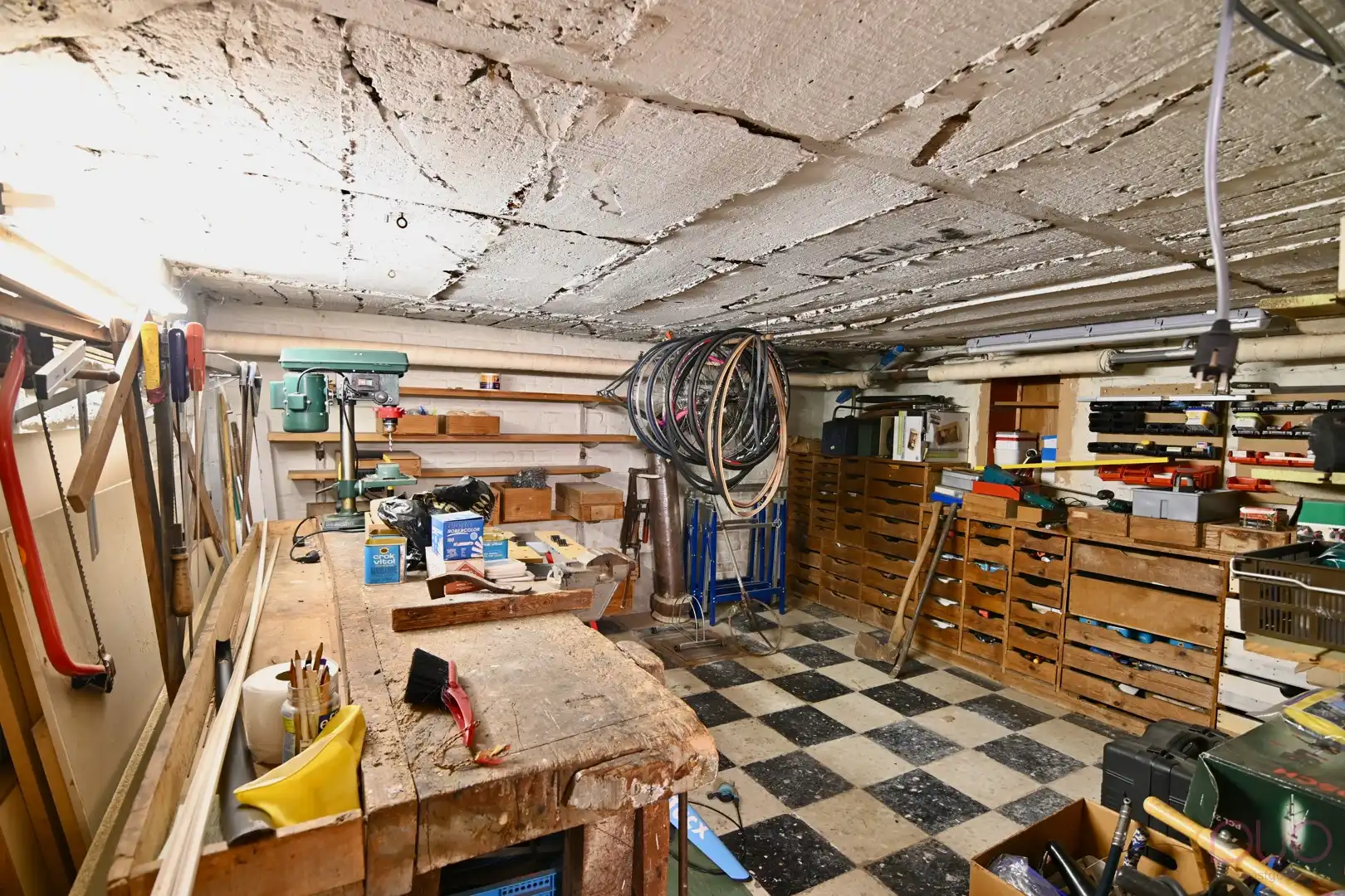 Ruime stadswoning met tuin in het centrum van Landen. foto 25