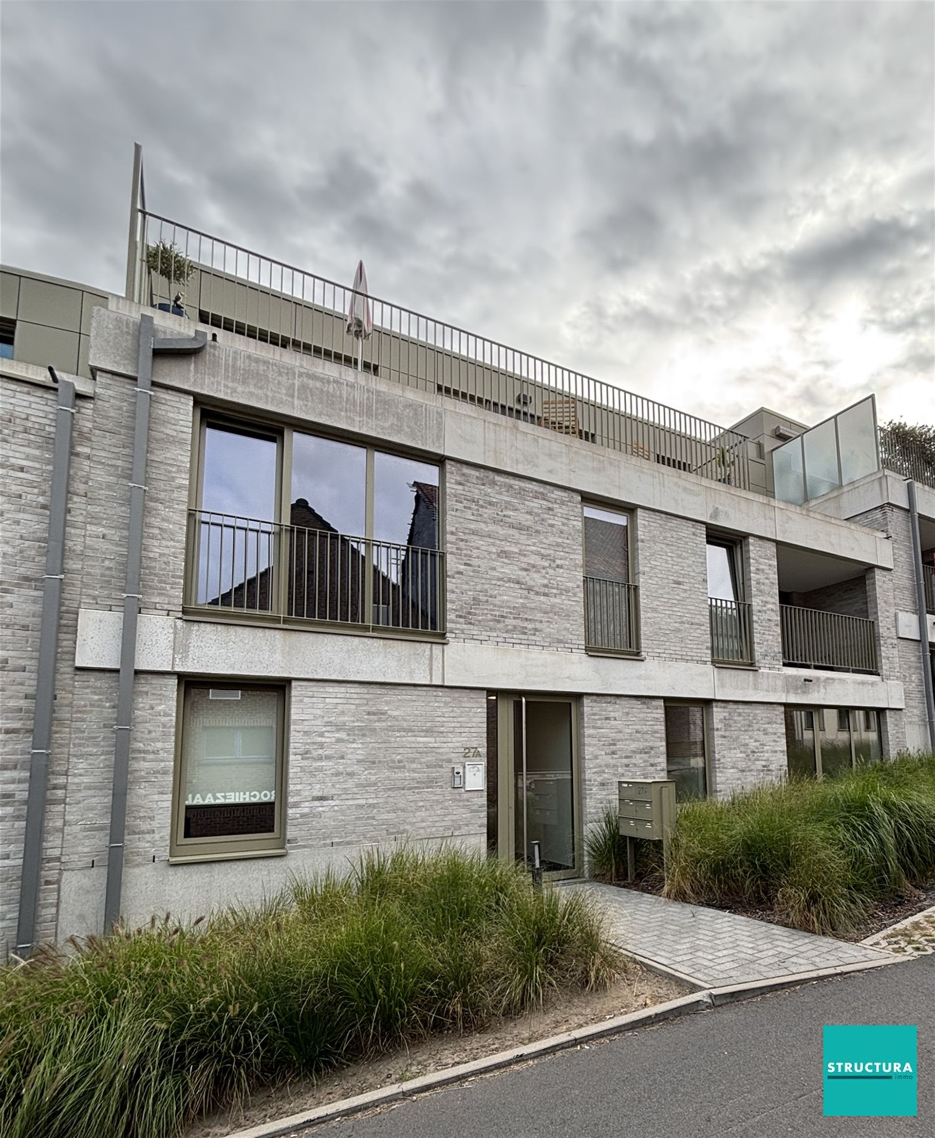  BEZOEKEN VOLZET- 1 Kamer appartement met terras en staanplaats foto 10
