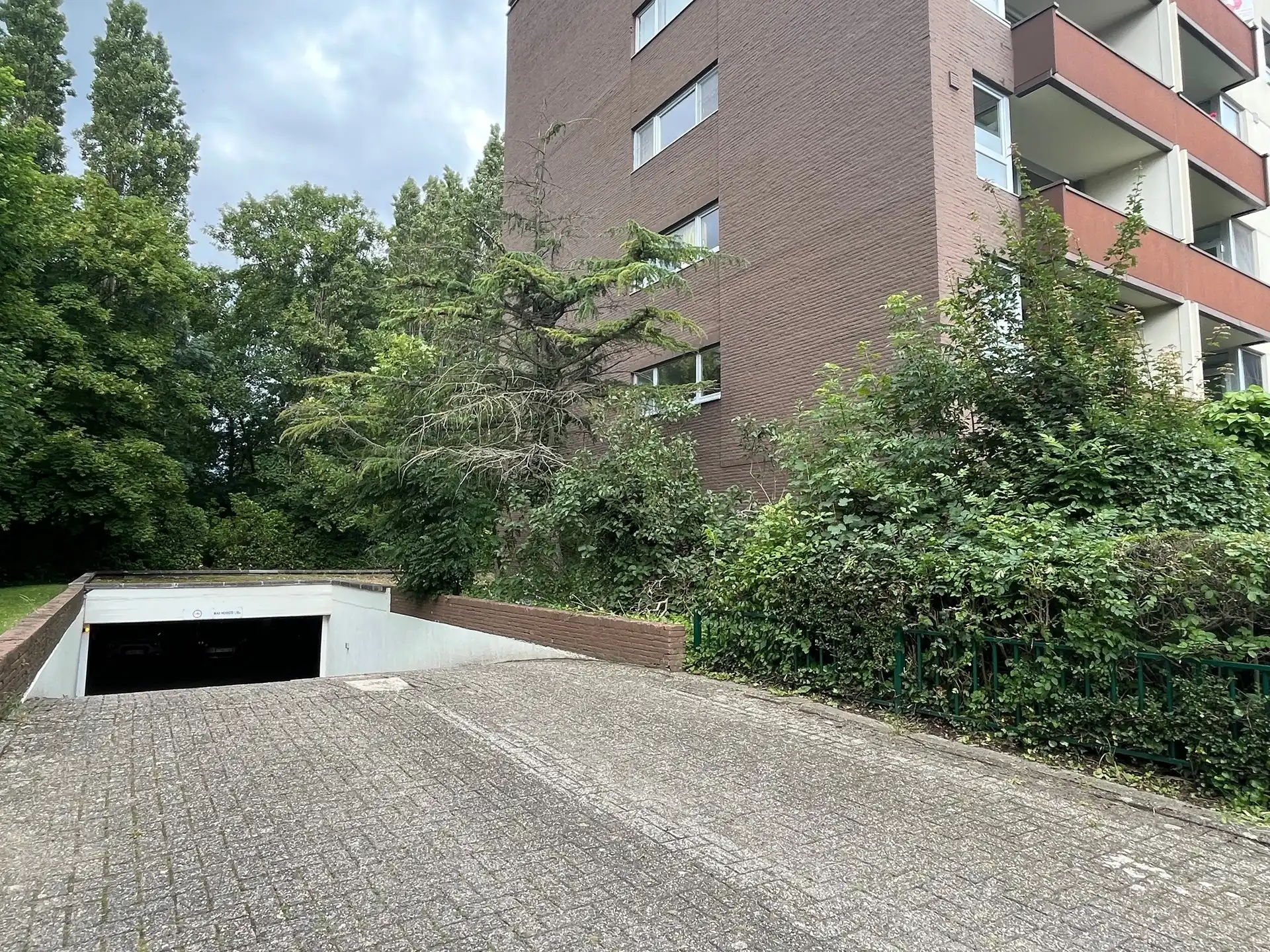 Appartement met terras en autostaanplaats foto 7