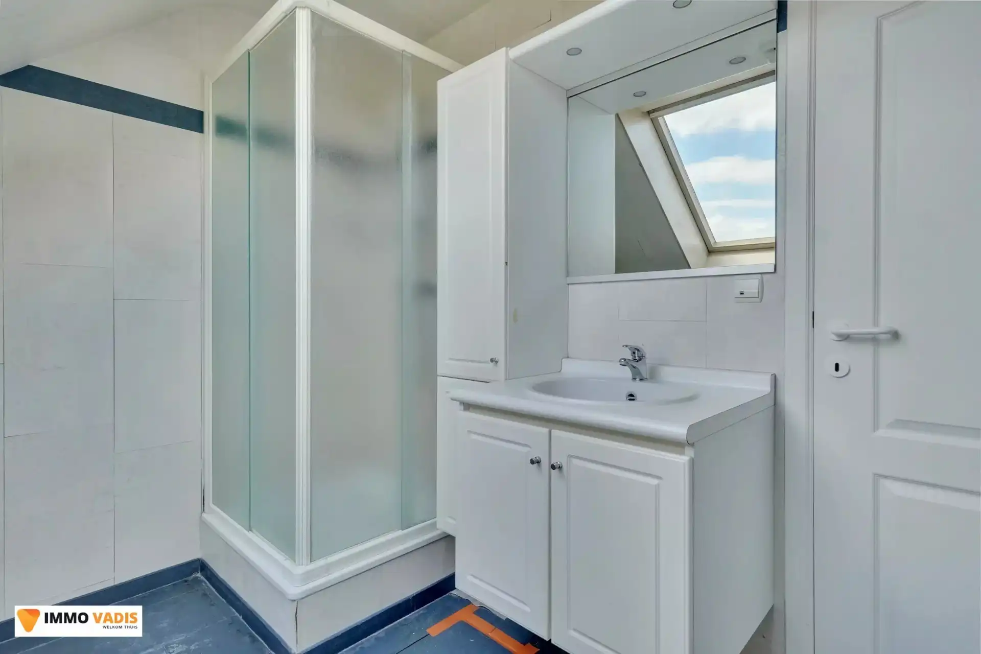 Instapklaar appartement in Vlijtingen foto 10