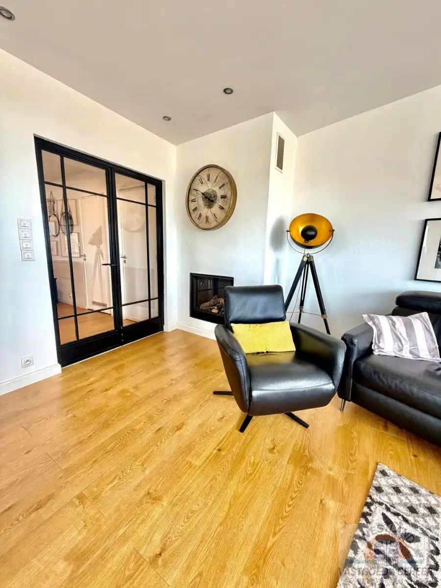 Exclusief hoekappartement met panoramisch zeezicht, parkeerplaats inbegrepen foto 3