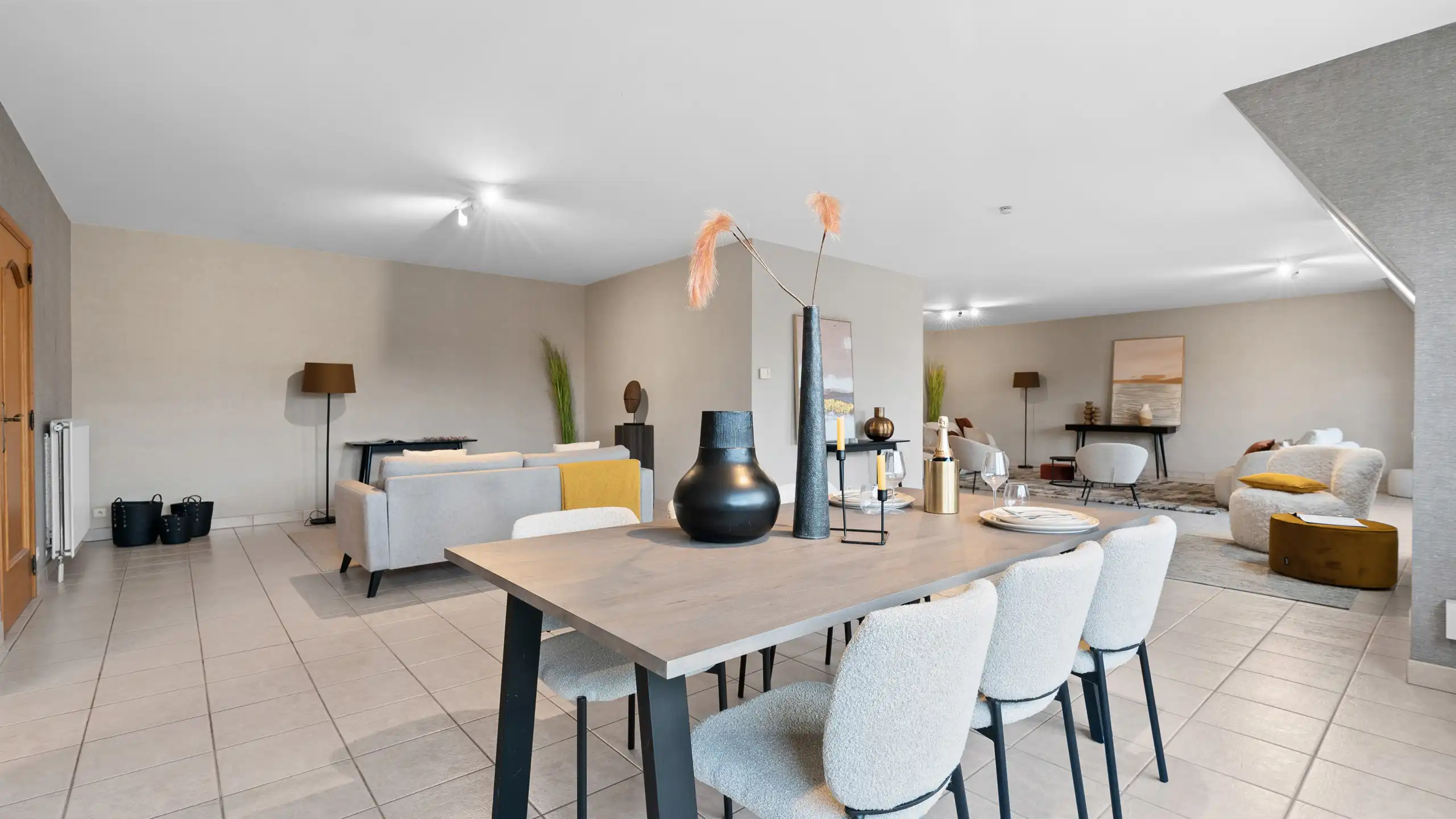 Ruim appartement van 245 m² centraal in Mortsel foto 11