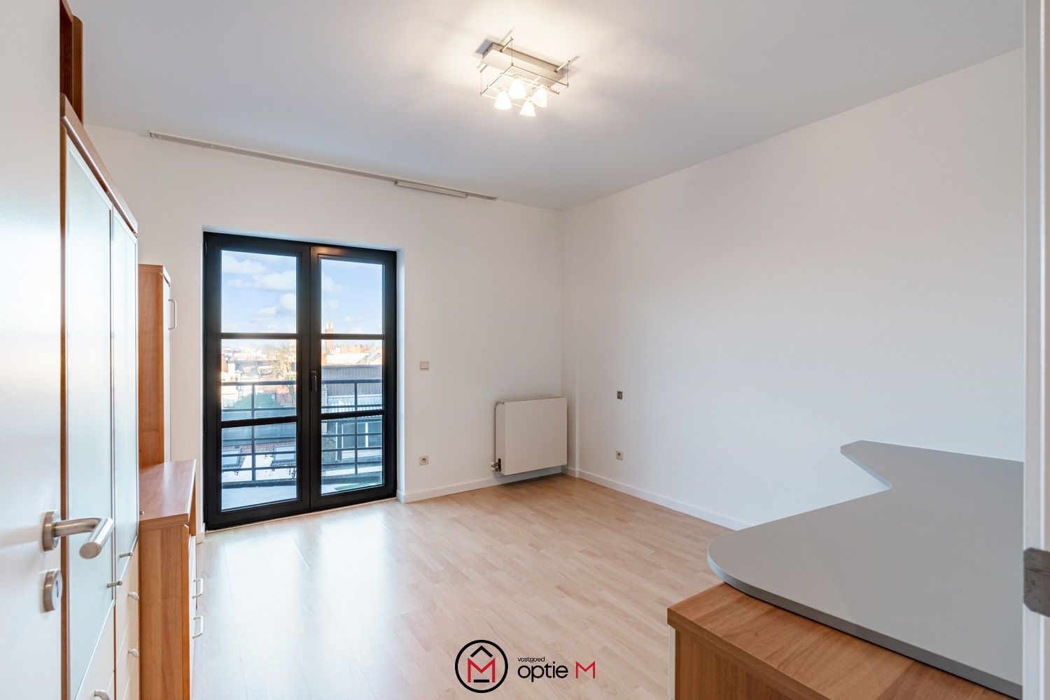 Ruim energiezuinig appartement met uitzicht op Hasselt foto 23