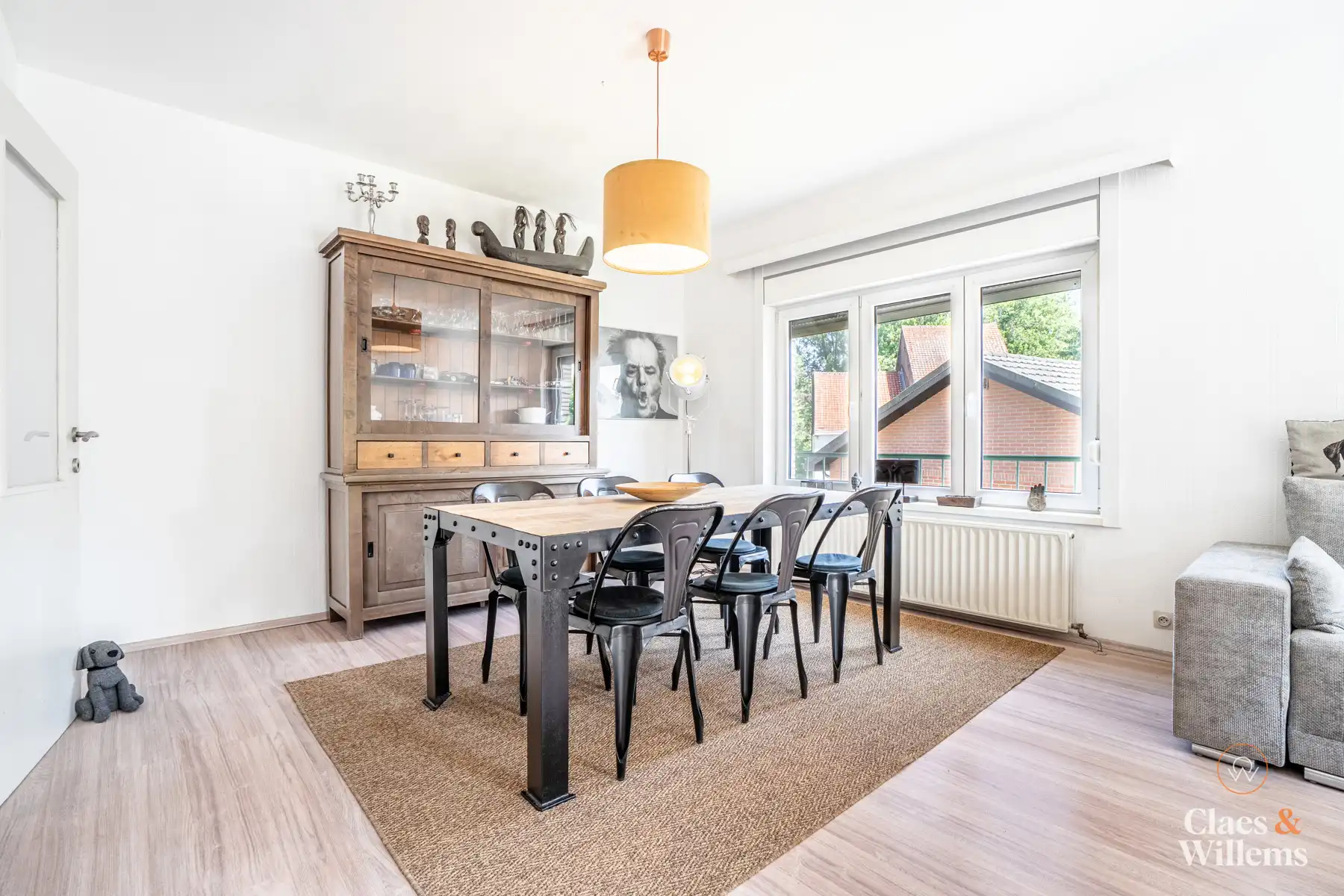 Instapklaar appartement met garage foto 4