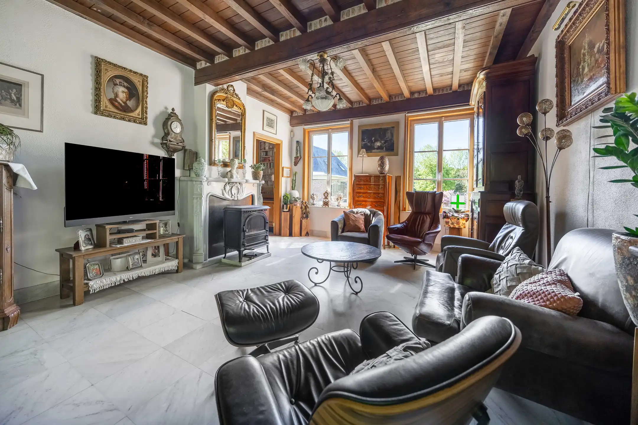 Karaktervolle villa op ruim perceel foto 7