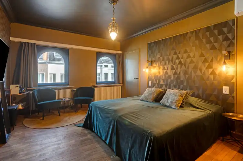 🏡 Uniek opbrengstpand met instapklare B&B in hartje Mechelen foto 10