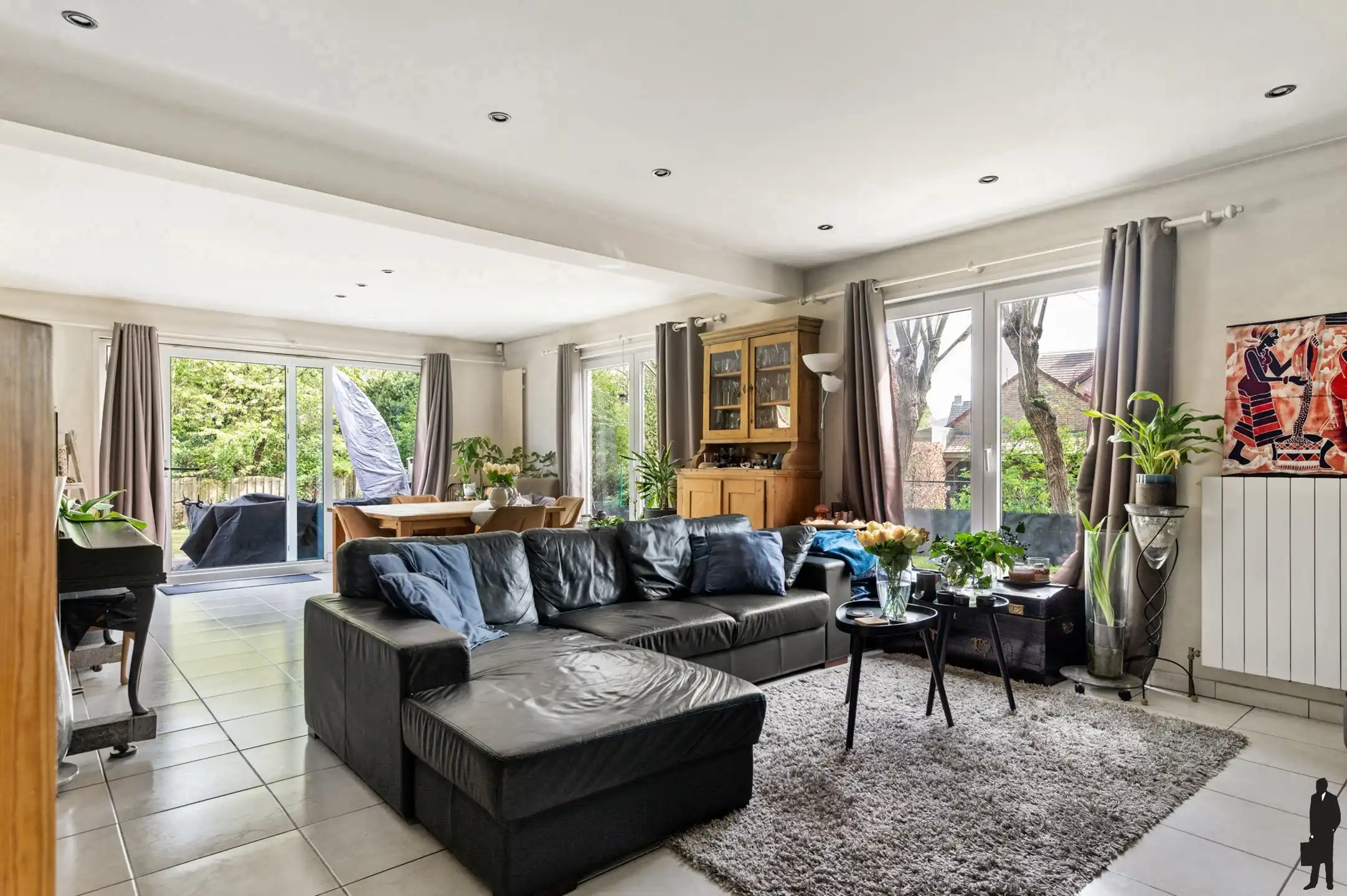 Ruime woning met 5 slpks, 2 badks en tuin met groenzicht foto 5