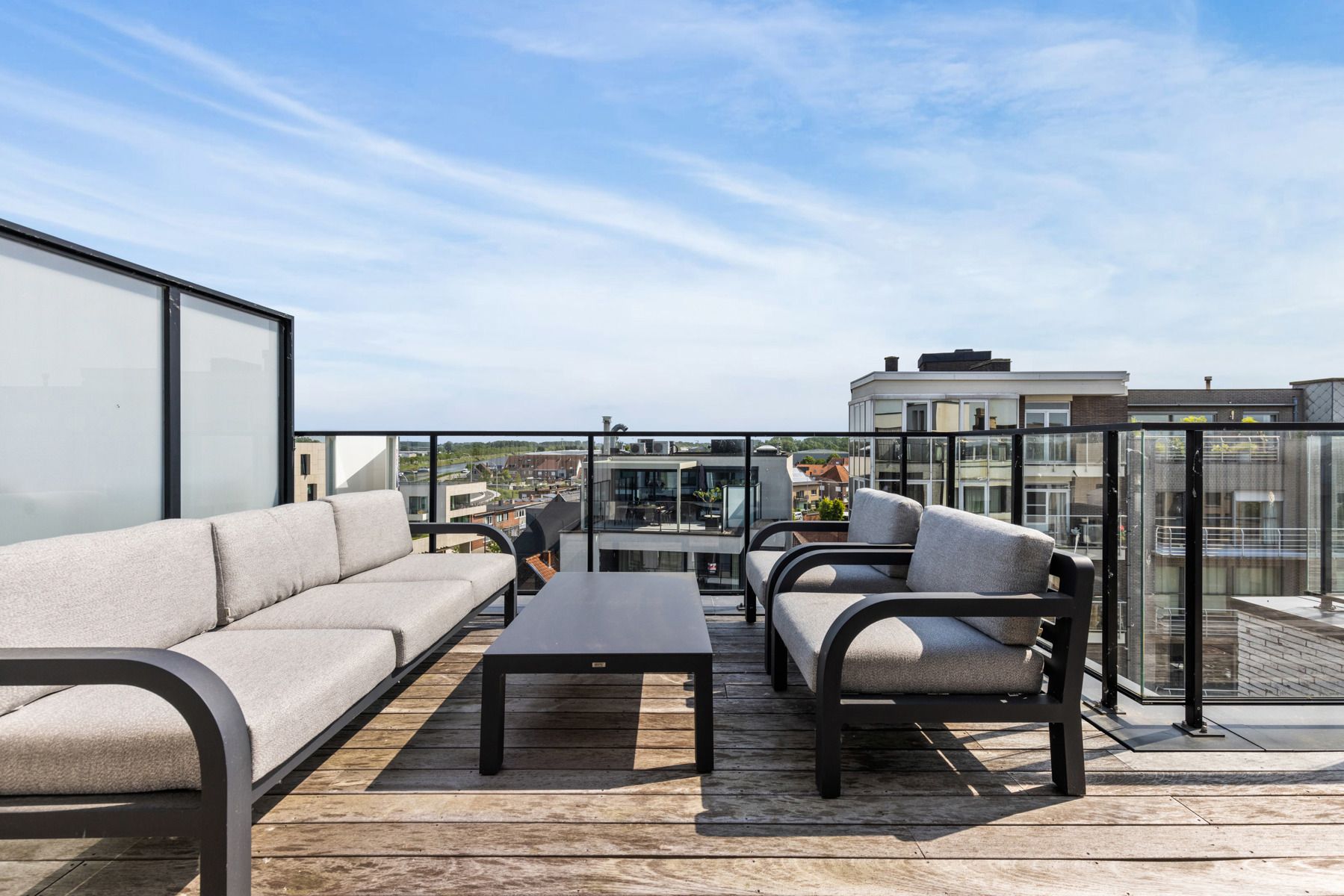 Luxe penthouse met XXL terrassen in centrum Deinze foto 7