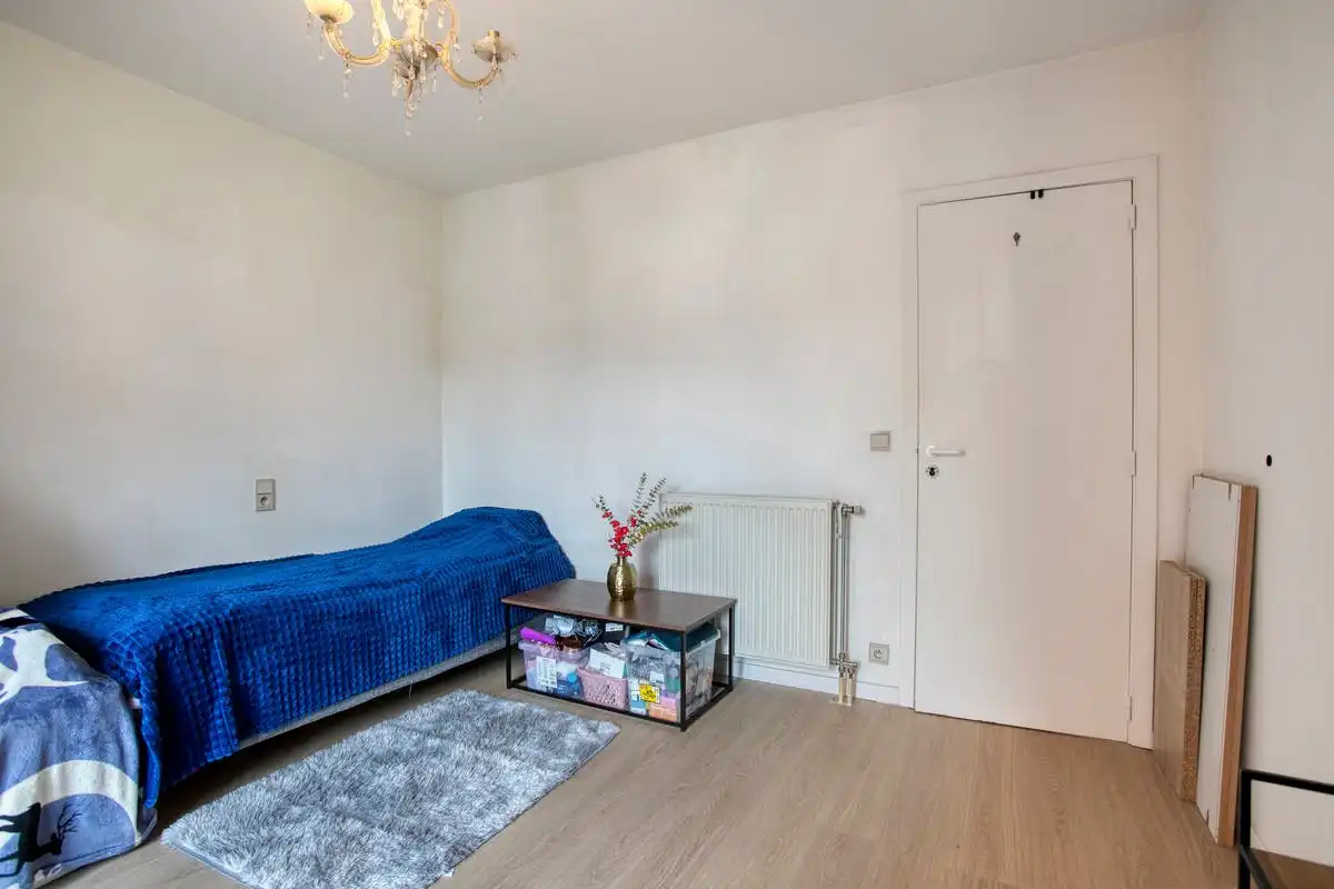 Verzorgd 2-slaapkamerappartement aan het Stationsplein foto 10