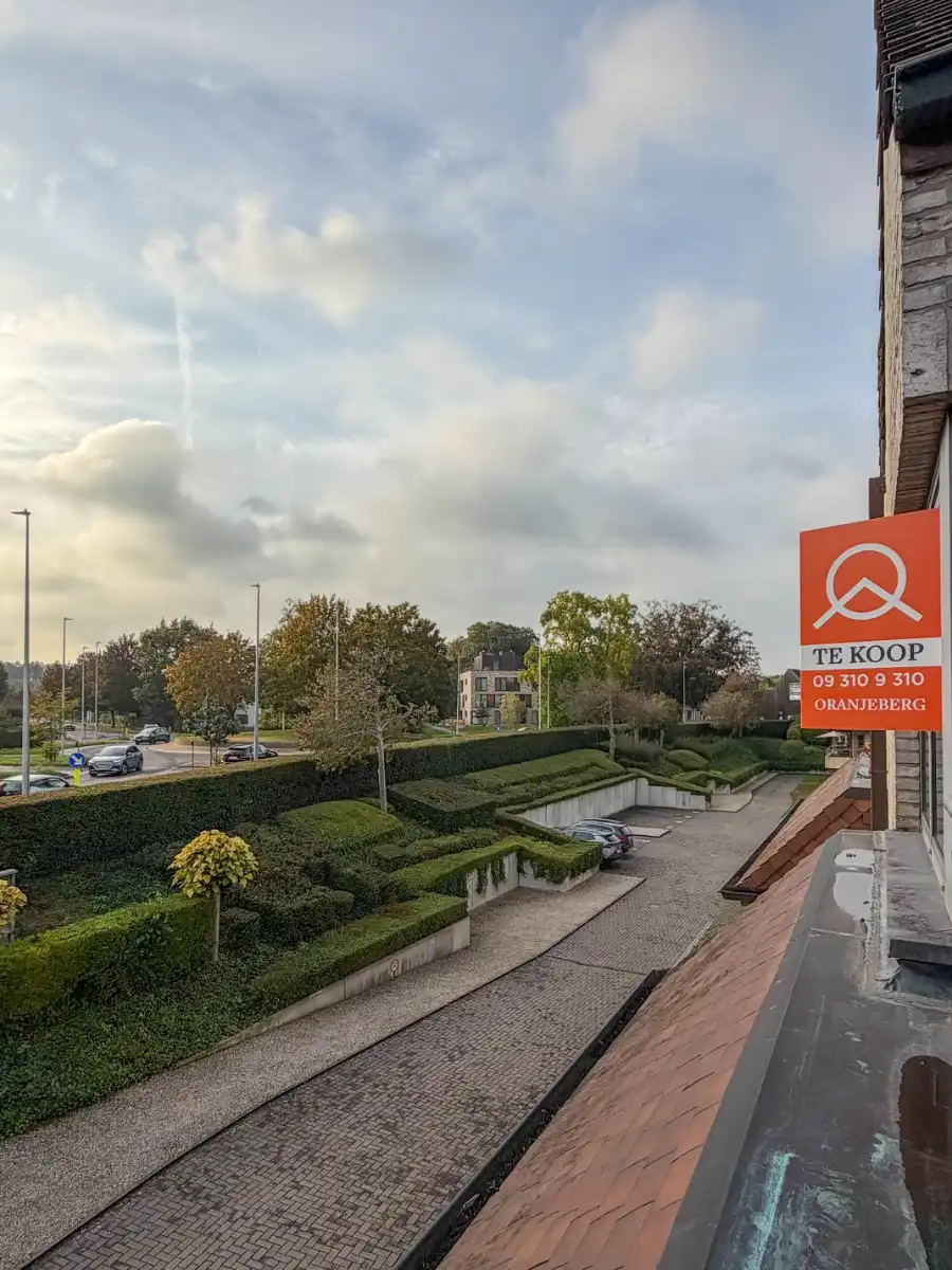 Ruim en lichtrijk DUPLEX appartement met zicht op groen aan het Osbroekpark in Aalst foto 4