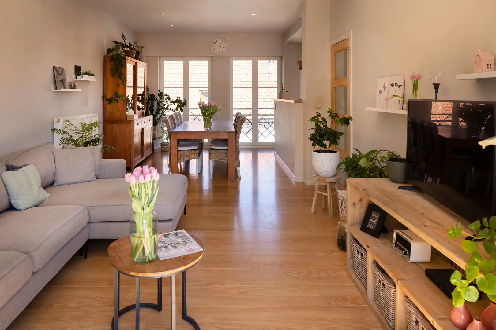 Gezellige, instapklare woning nabij het centrum. foto {{pictureIndex}}