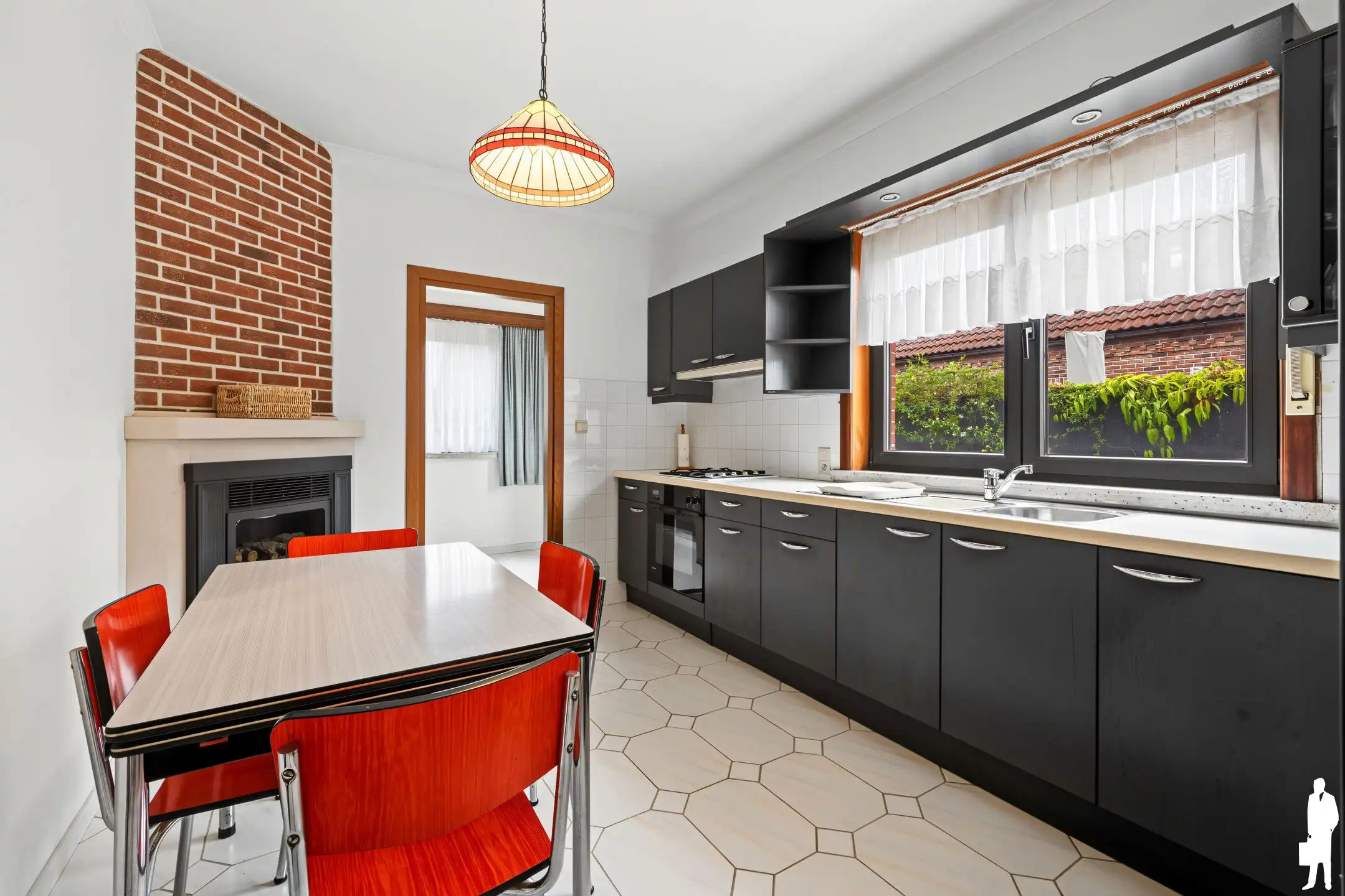 Open bebouwing met 2 slpk, tuin op toplocatie in Melsele foto 9