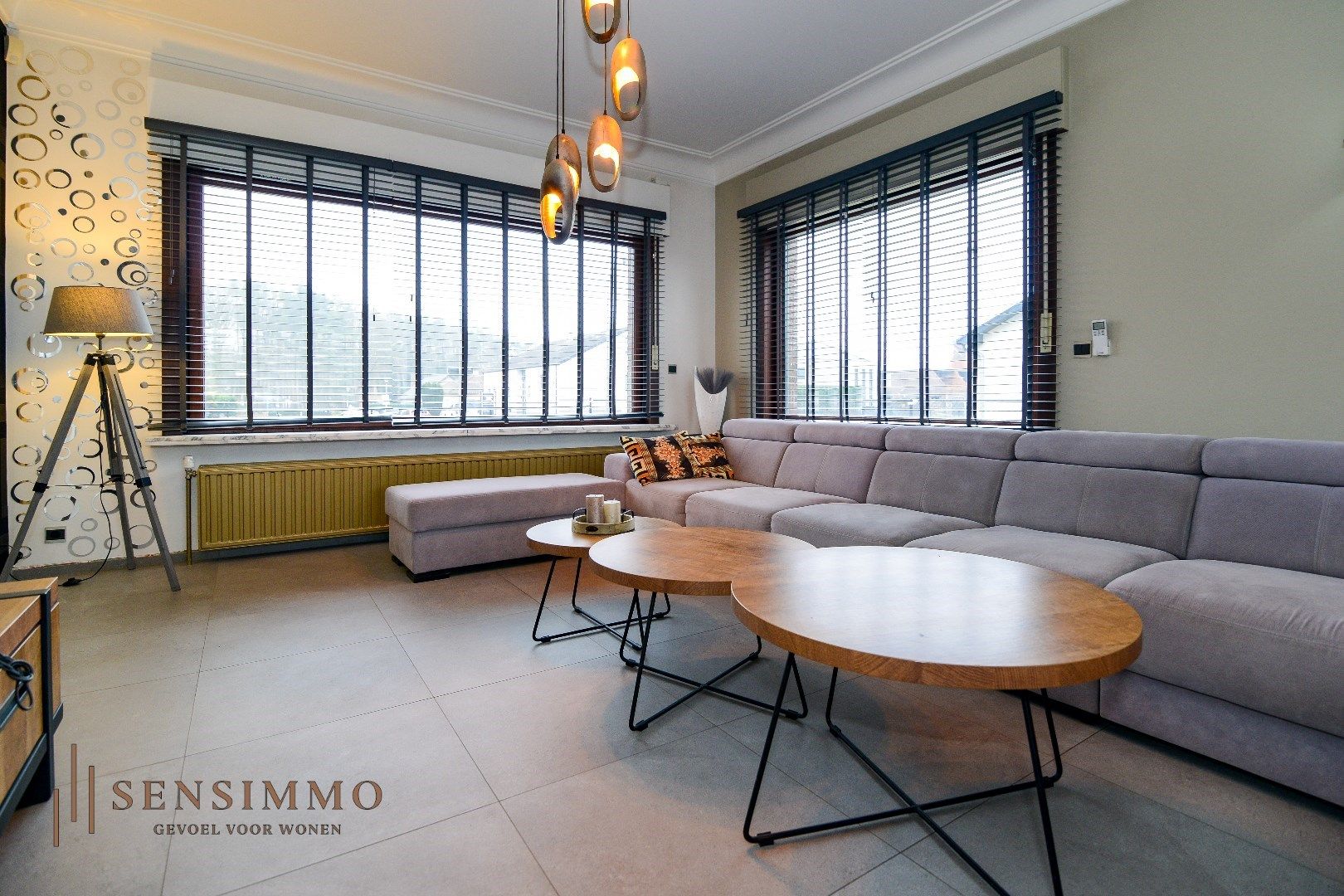 Unieke jaren ’70 woning met moderne upgrades en commerciële mogelijkheden foto 4